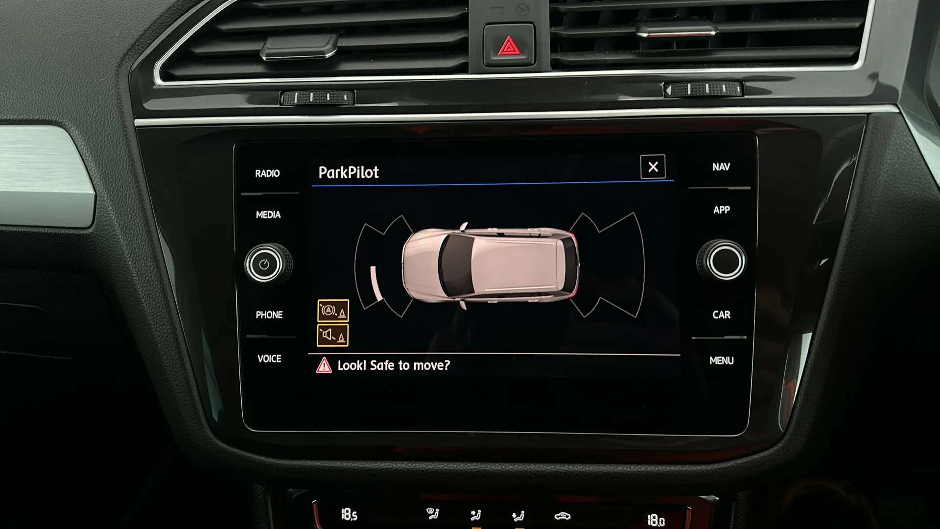 2018 VOLKSWAGEN TIGUAN 2018 VOLKSWAGEN TIGUAN