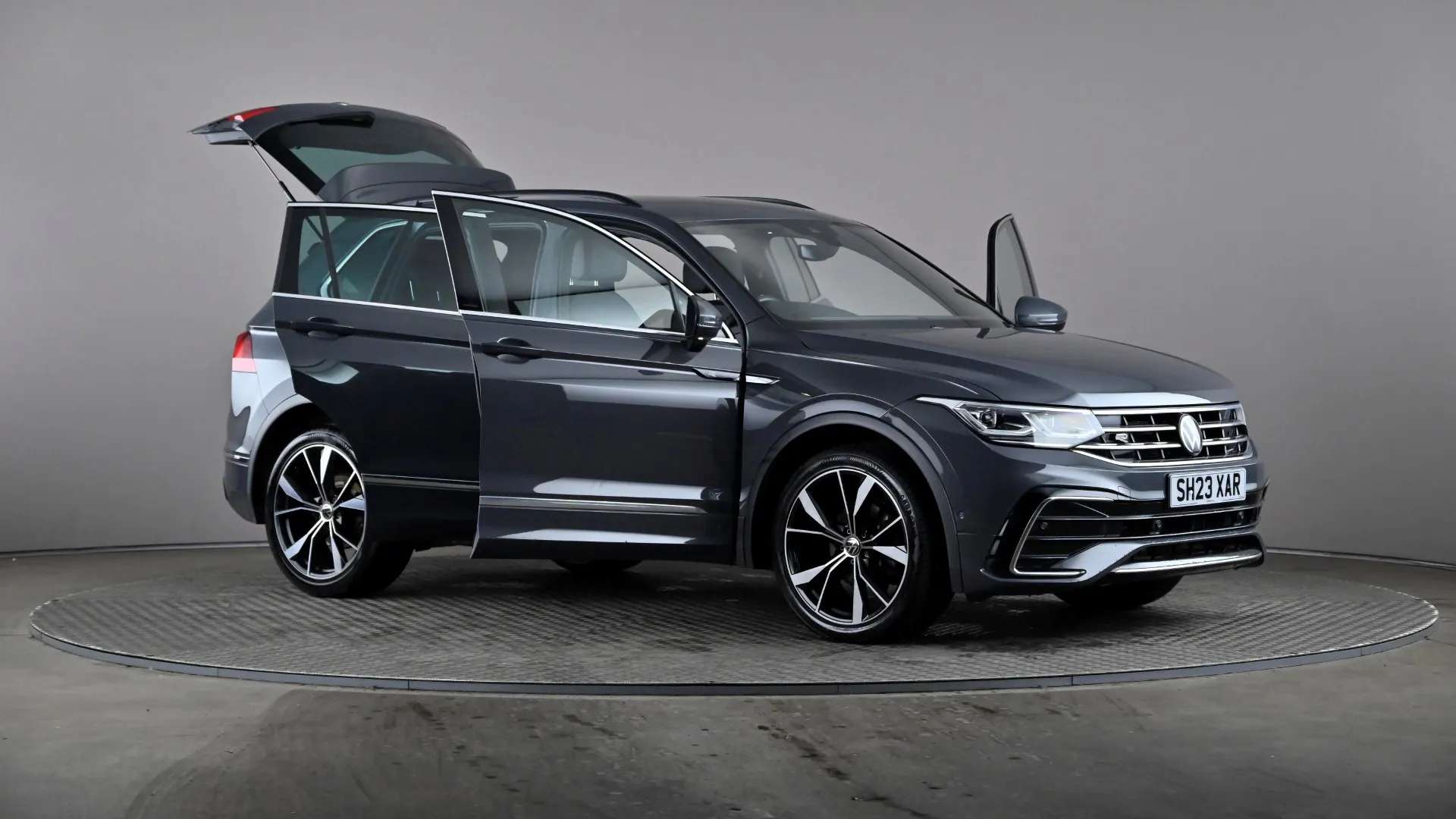 2023 VOLKSWAGEN TIGUAN 2023 VOLKSWAGEN TIGUAN