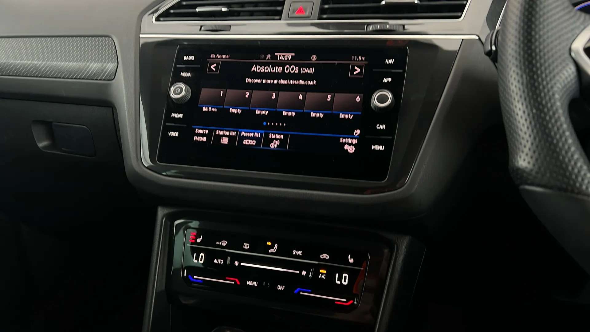 2023 VOLKSWAGEN TIGUAN 2023 VOLKSWAGEN TIGUAN