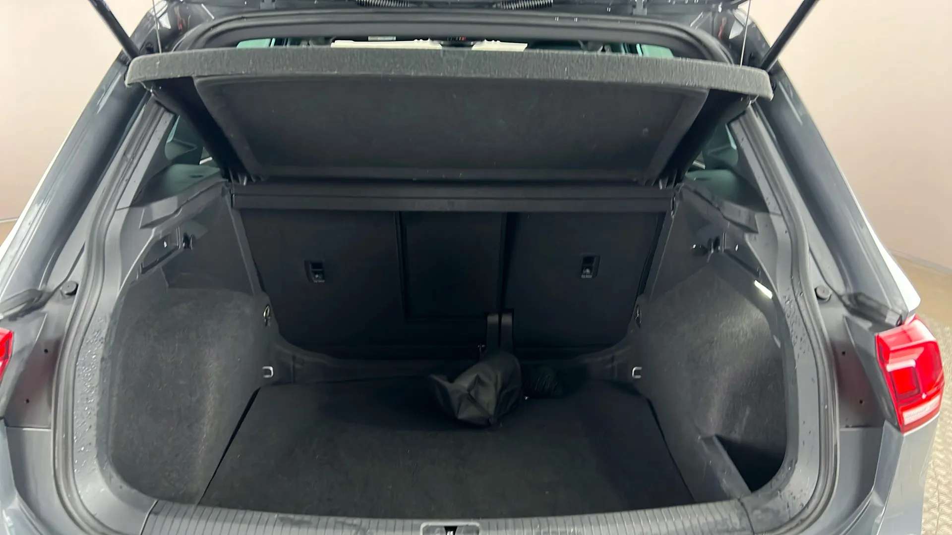 2023 VOLKSWAGEN TIGUAN 2023 VOLKSWAGEN TIGUAN