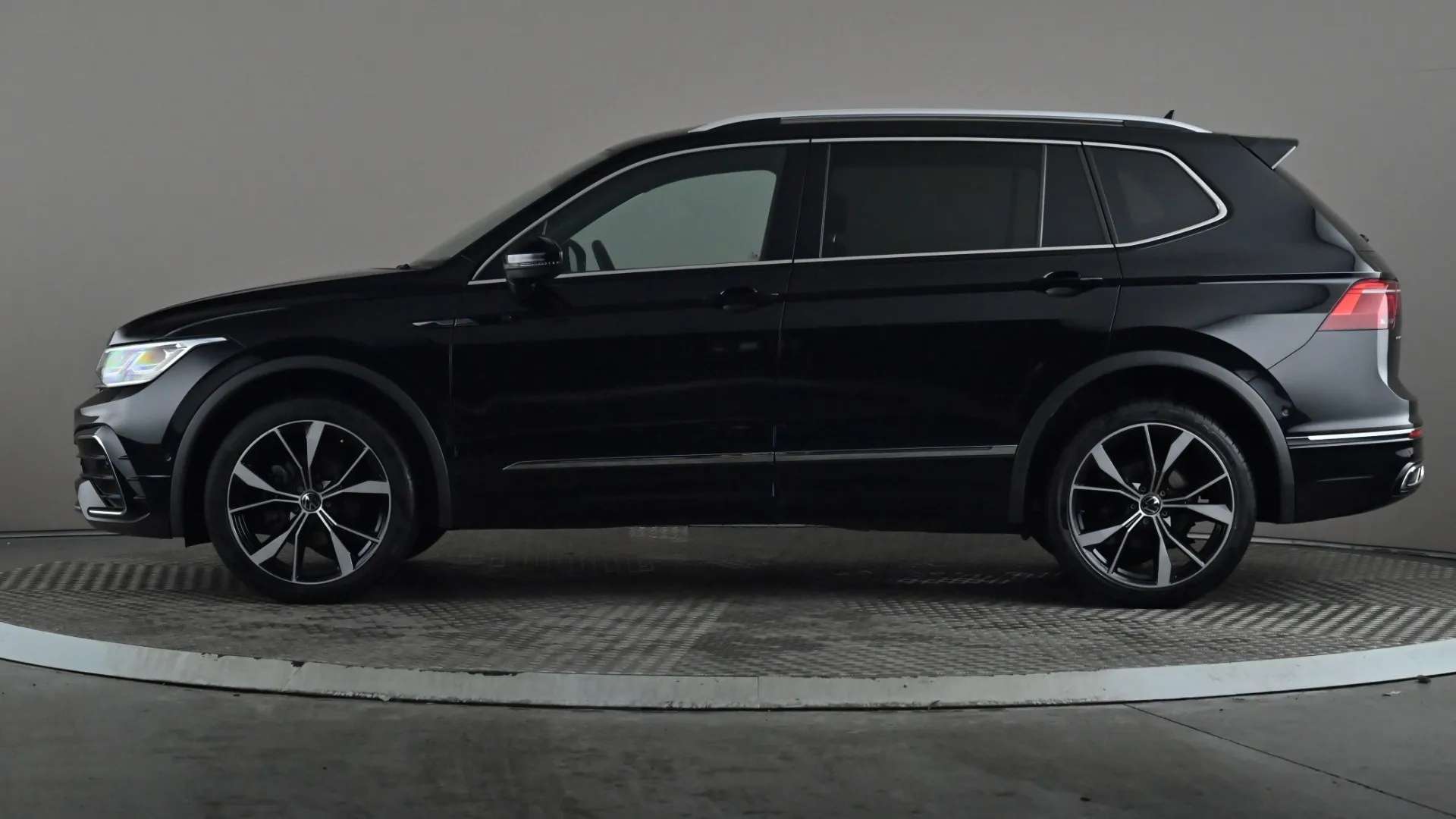 2023 VOLKSWAGEN TIGUAN ALLSPACE 2023 VOLKSWAGEN TIGUAN ALLSPACE