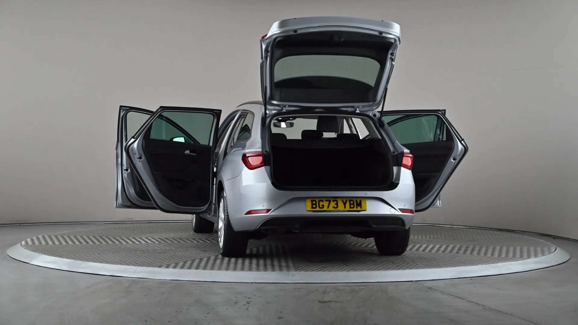 2023 SEAT LEON 2023 SEAT LEON