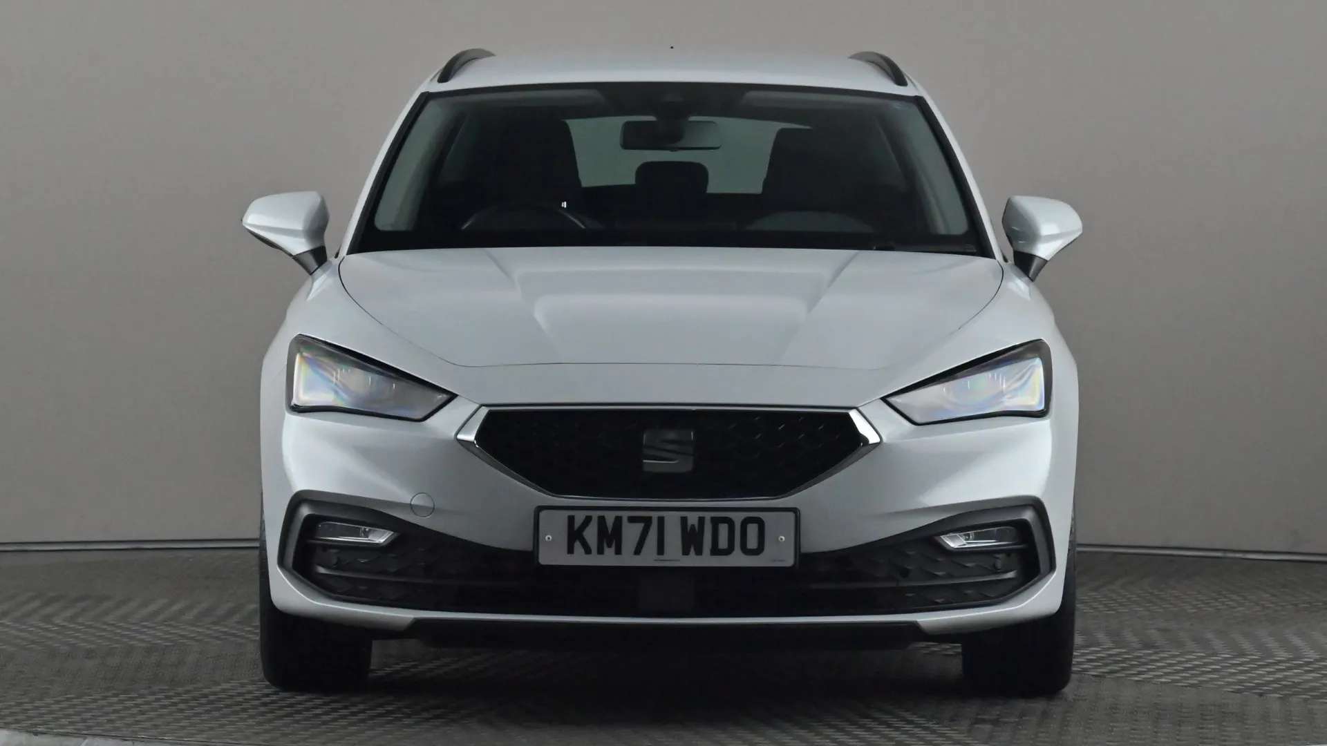 A 2022 SEAT LEON 2.0 TDI SE Dynamic A 2022 SEAT LEON 2.0 TDI SE Dynamic