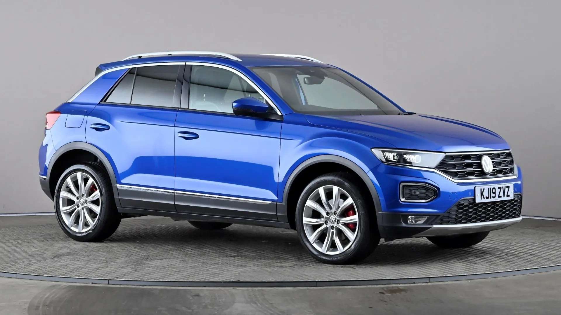 A 2019 VOLKSWAGEN T-ROC 2.0 TDI SEL DSG A 2019 VOLKSWAGEN T-ROC 2.0 TDI SEL DSG