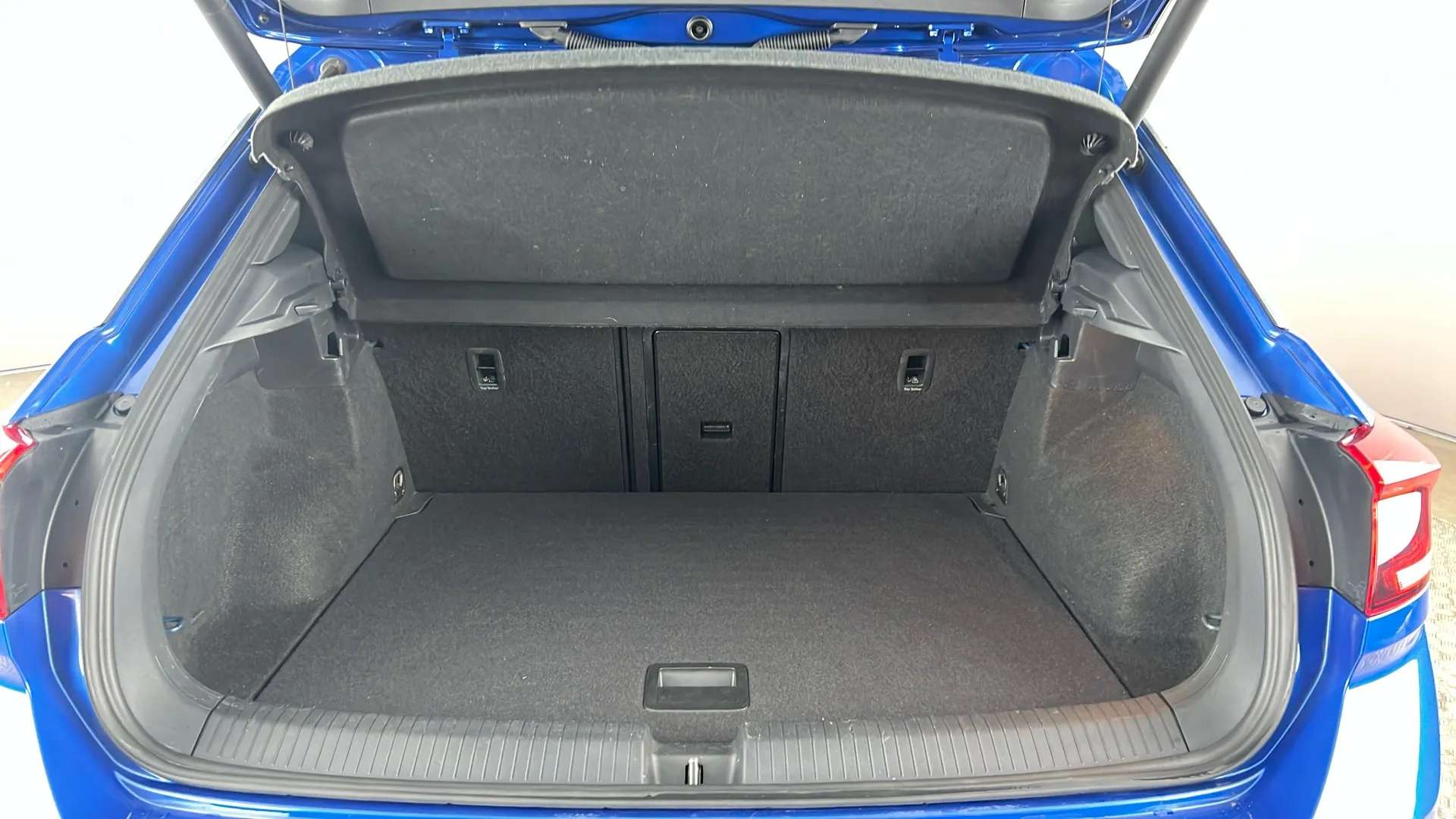 2019 VOLKSWAGEN T-ROC 2019 VOLKSWAGEN T-ROC