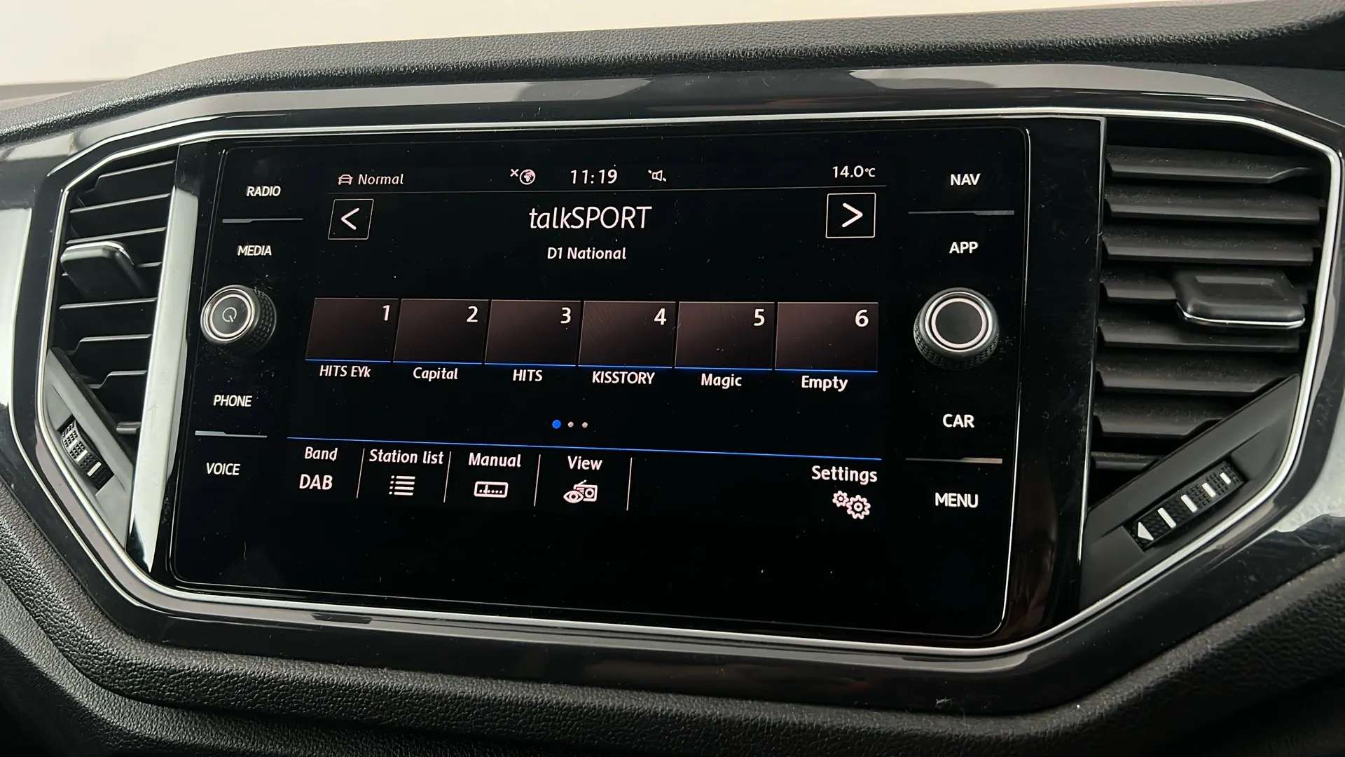 2019 VOLKSWAGEN T-ROC 2019 VOLKSWAGEN T-ROC