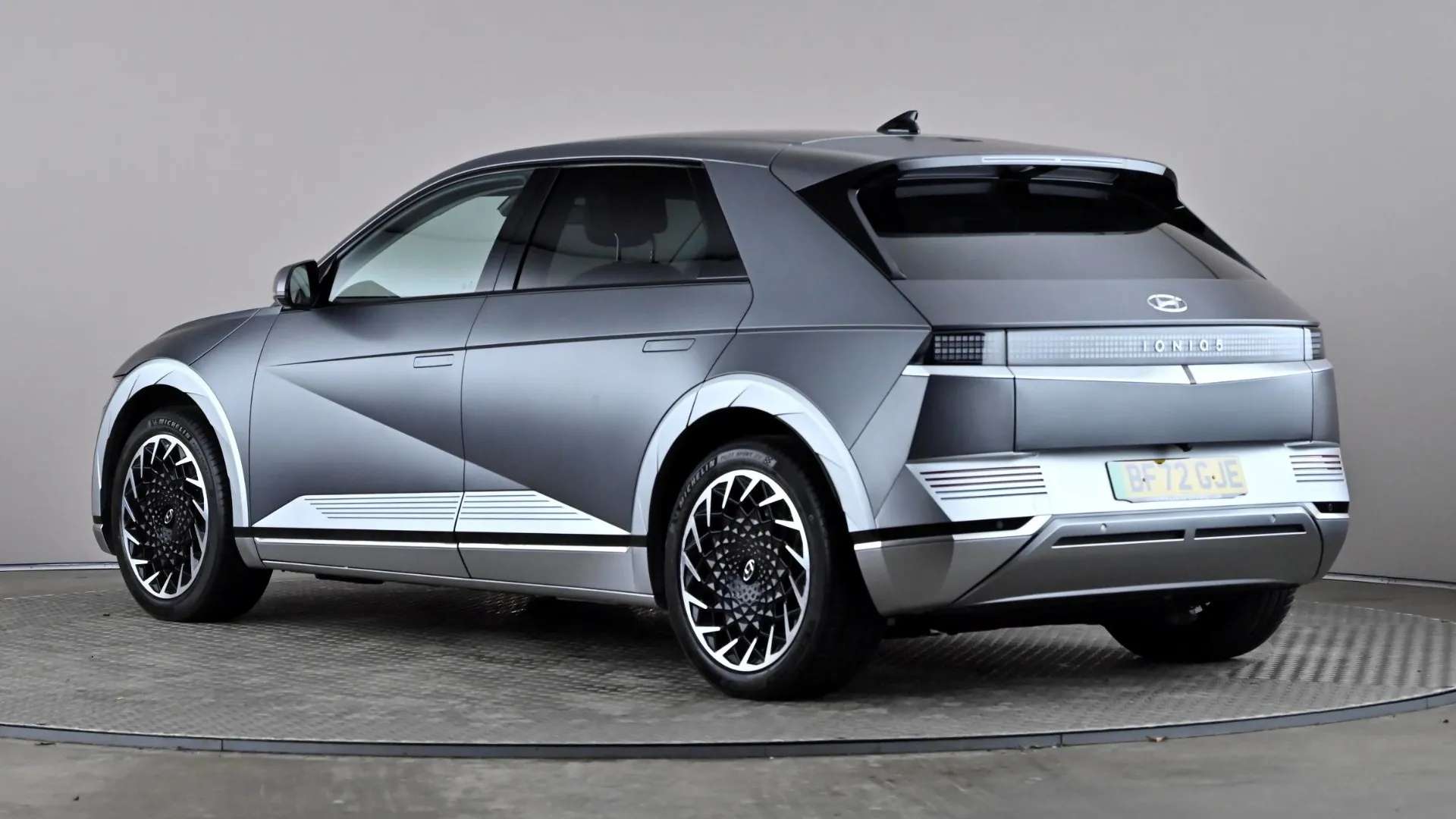 A 2022 HYUNDAI IONIQ 5 160kW Ultimate 73 kWh Auto A 2022 HYUNDAI IONIQ 5 160kW Ultimate 73 kWh Auto