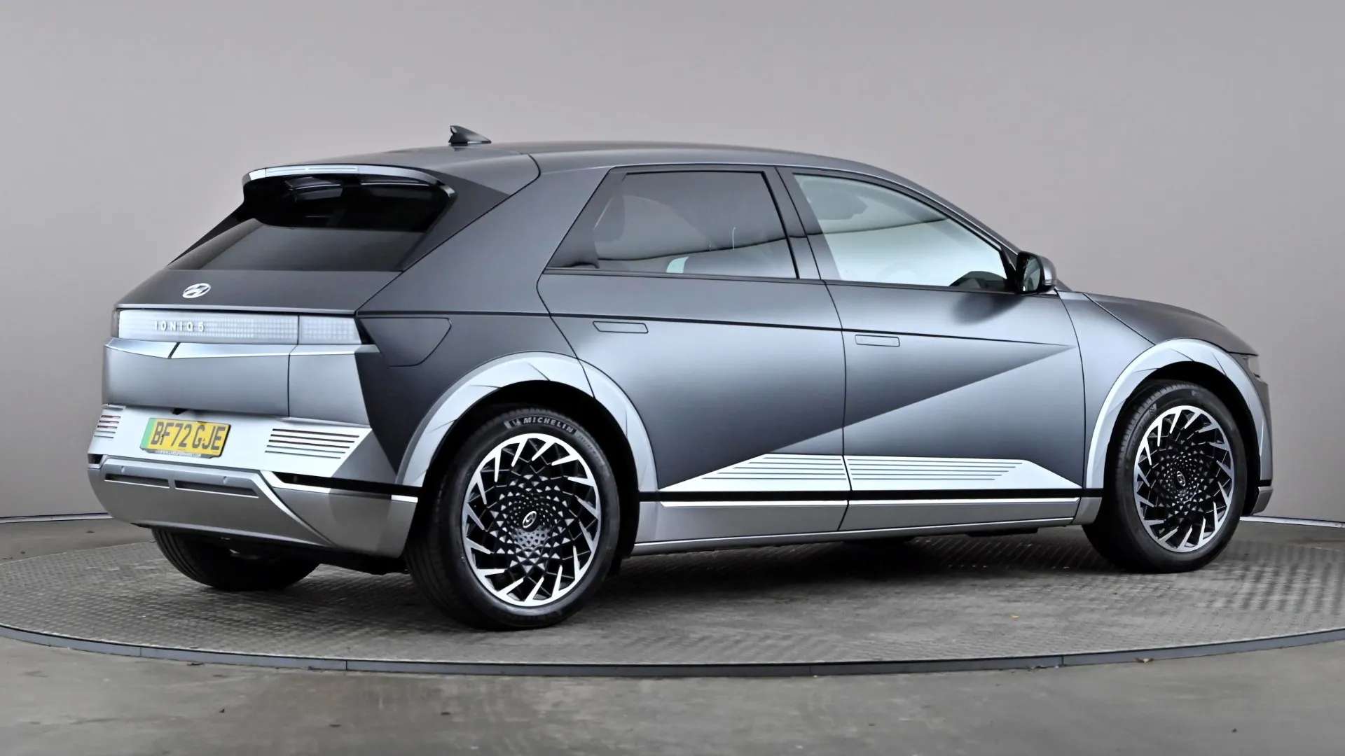 2022 HYUNDAI IONIQ 5 2022 HYUNDAI IONIQ 5