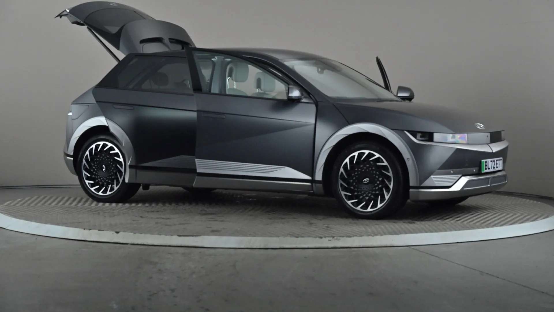 2022 HYUNDAI IONIQ 5 2022 HYUNDAI IONIQ 5