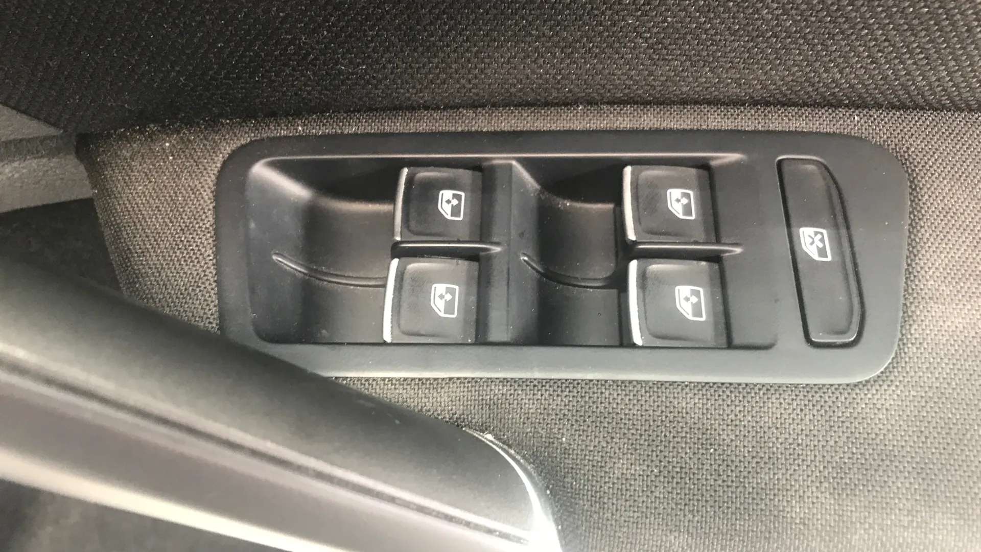 2017 VOLKSWAGEN GOLF 2017 VOLKSWAGEN GOLF