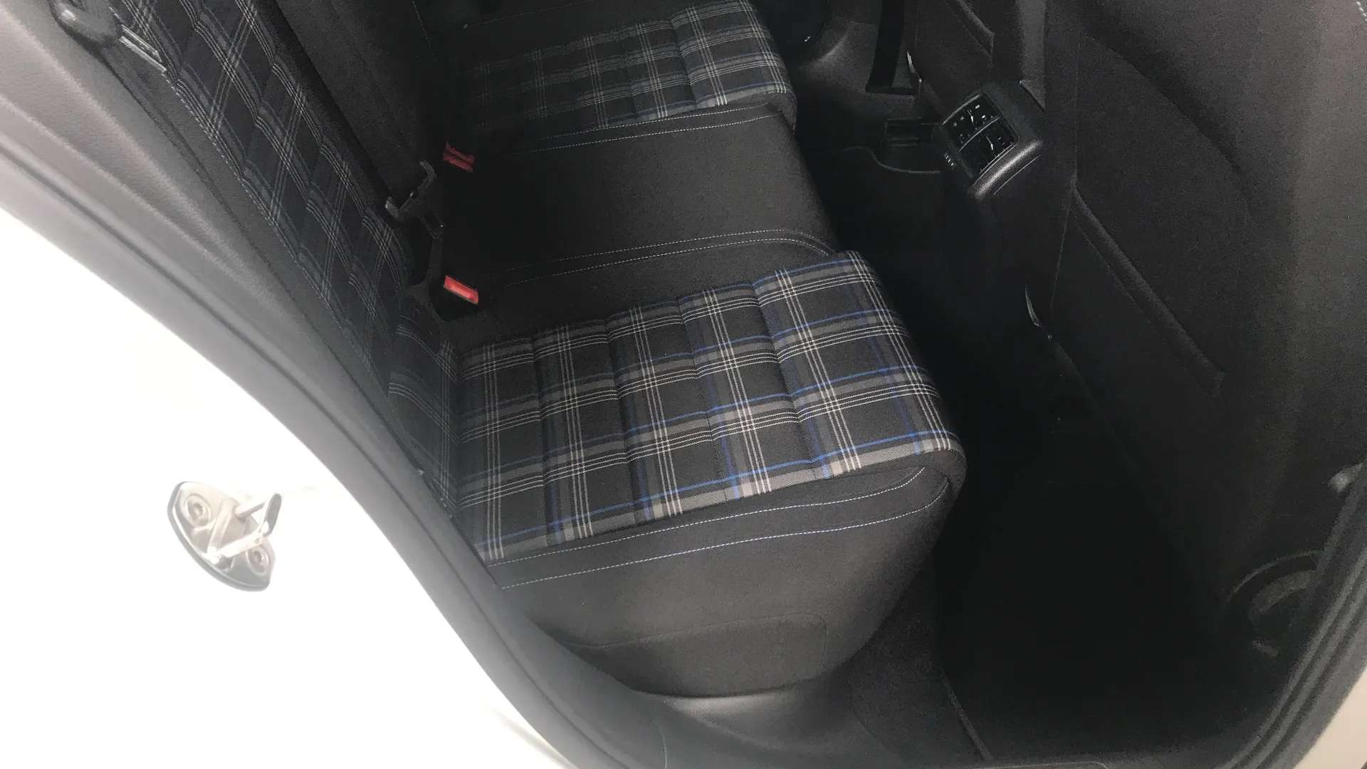 2017 VOLKSWAGEN GOLF 2017 VOLKSWAGEN GOLF