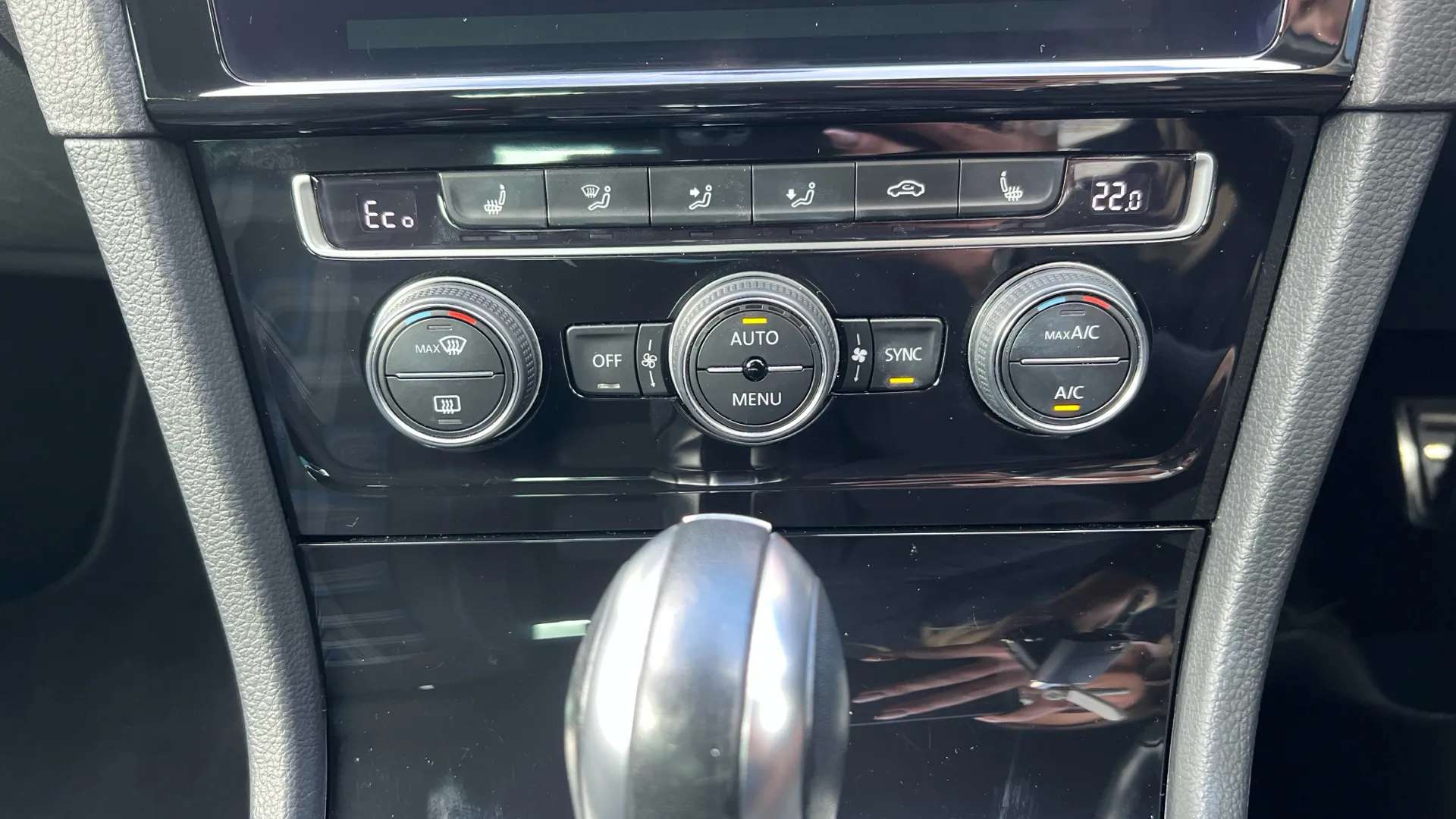 2020 VOLKSWAGEN GOLF 2020 VOLKSWAGEN GOLF