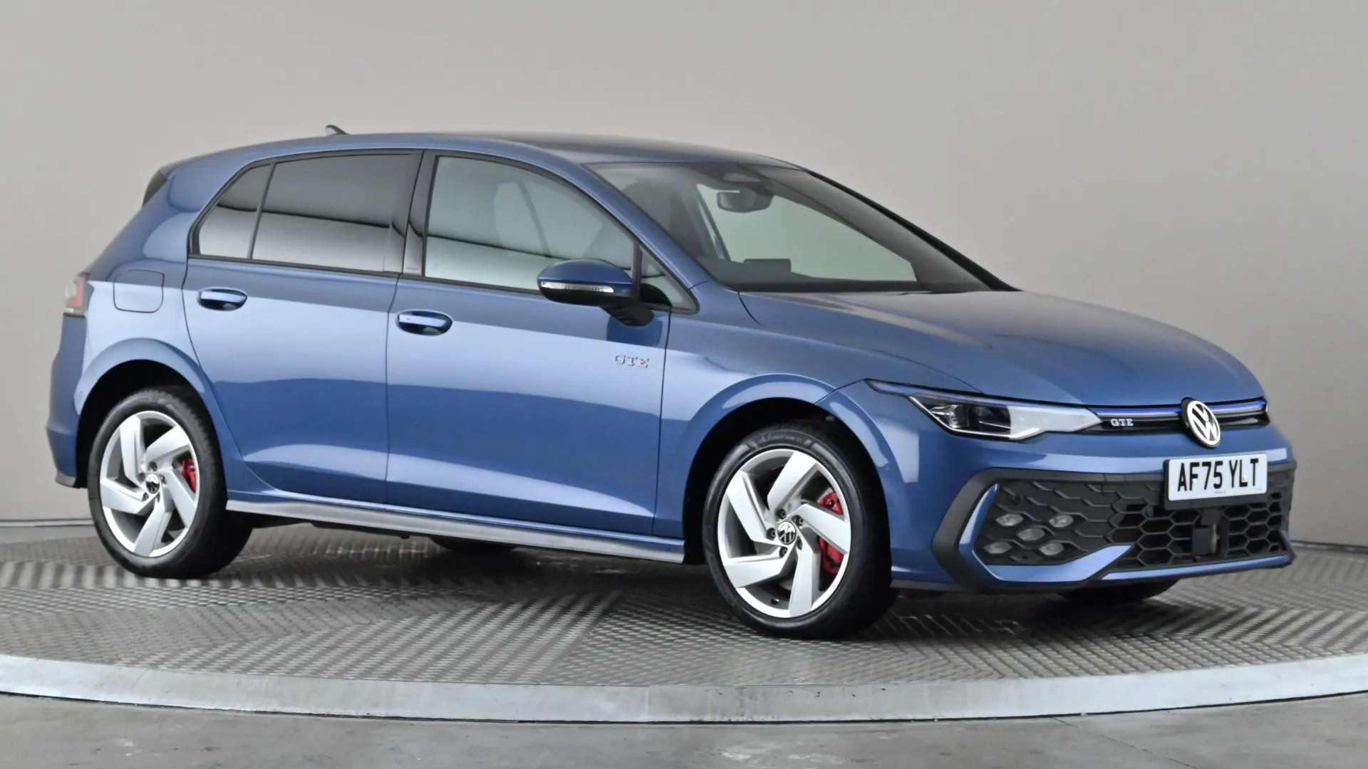 A 2025 VOLKSWAGEN GOLF 1.5 TSI 272 GTE eHybrid DSG A 2025 VOLKSWAGEN GOLF 1.5 TSI 272 GTE eHybrid DSG