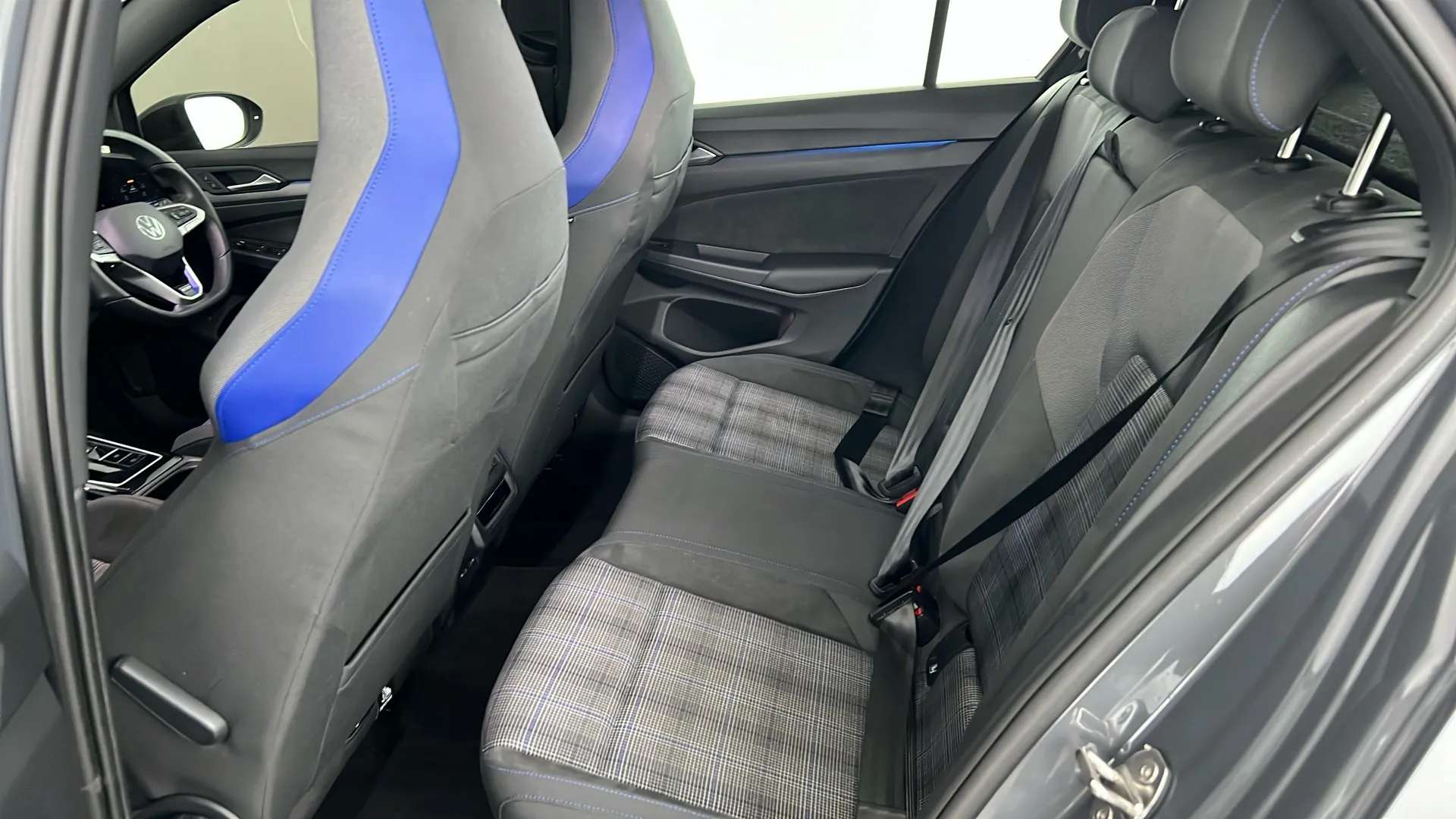 2025 VOLKSWAGEN GOLF 2025 VOLKSWAGEN GOLF