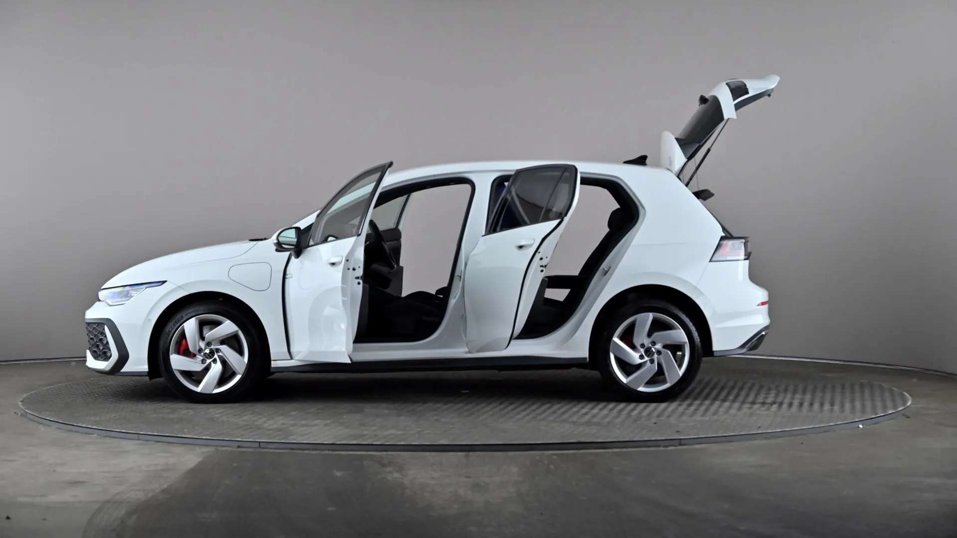 2025 VOLKSWAGEN GOLF 2025 VOLKSWAGEN GOLF