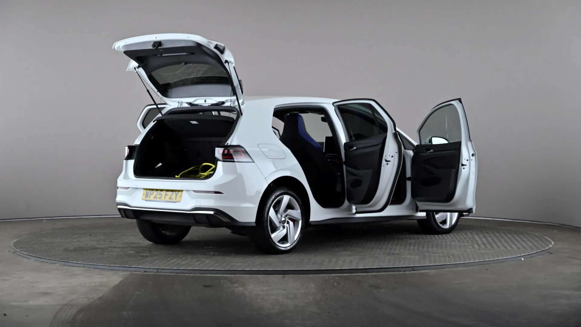 2025 VOLKSWAGEN GOLF 2025 VOLKSWAGEN GOLF