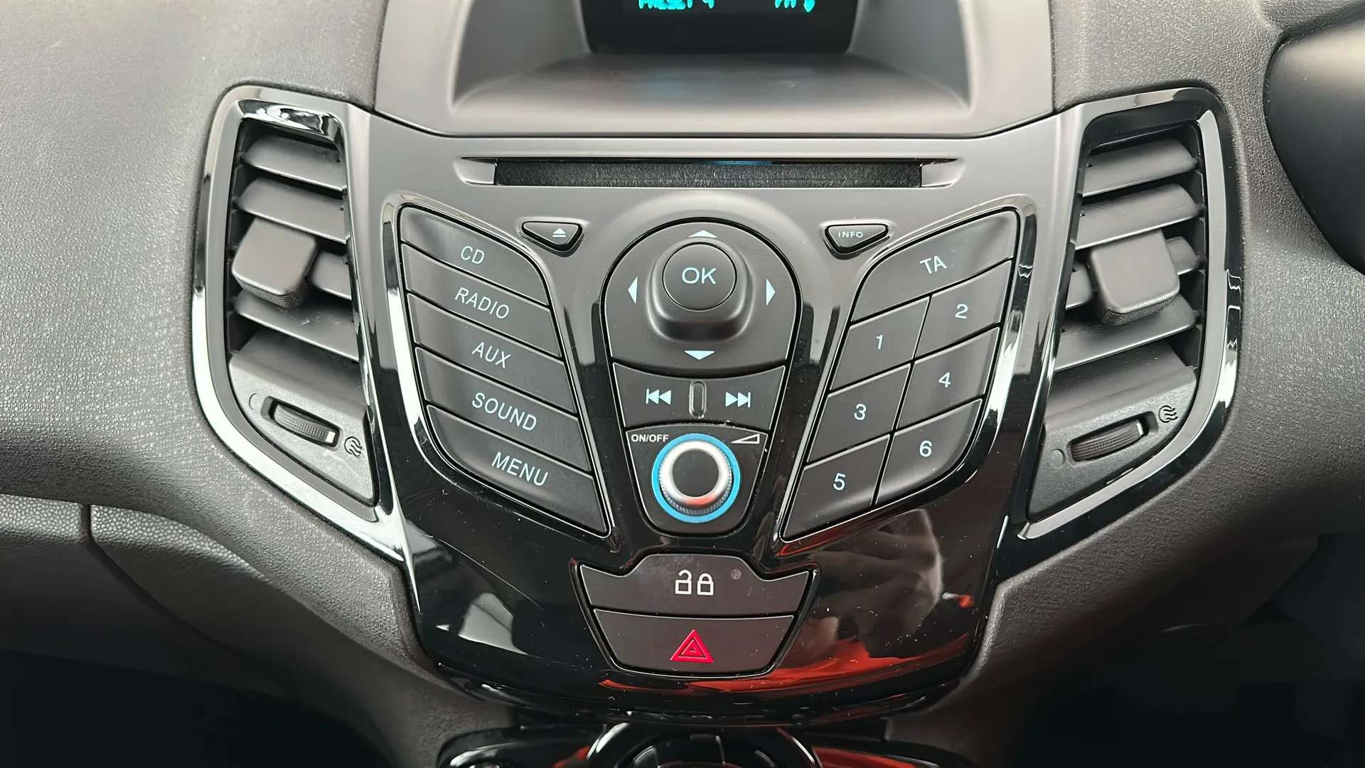 2014 FORD FIESTA 2014 FORD FIESTA