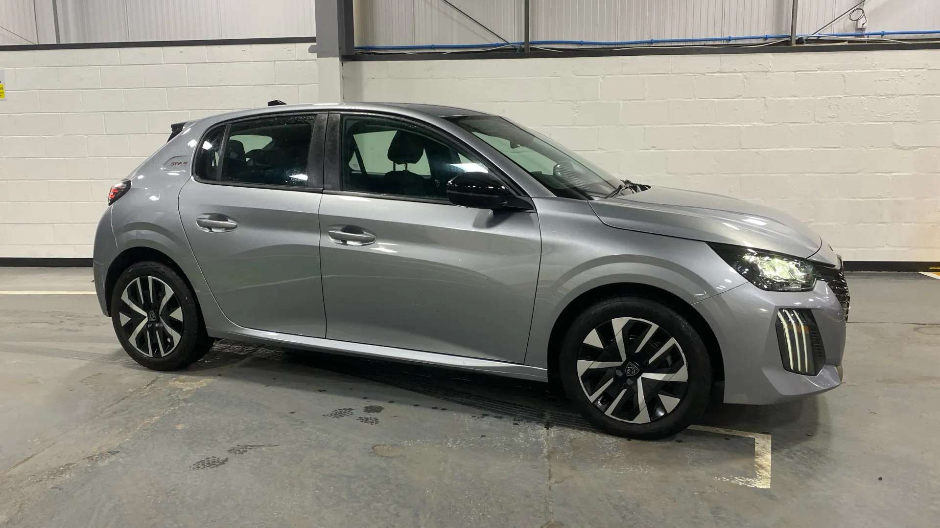 A 2025 PEUGEOT 208 1.2 PureTech 100 Style A 2025 PEUGEOT 208 1.2 PureTech 100 Style