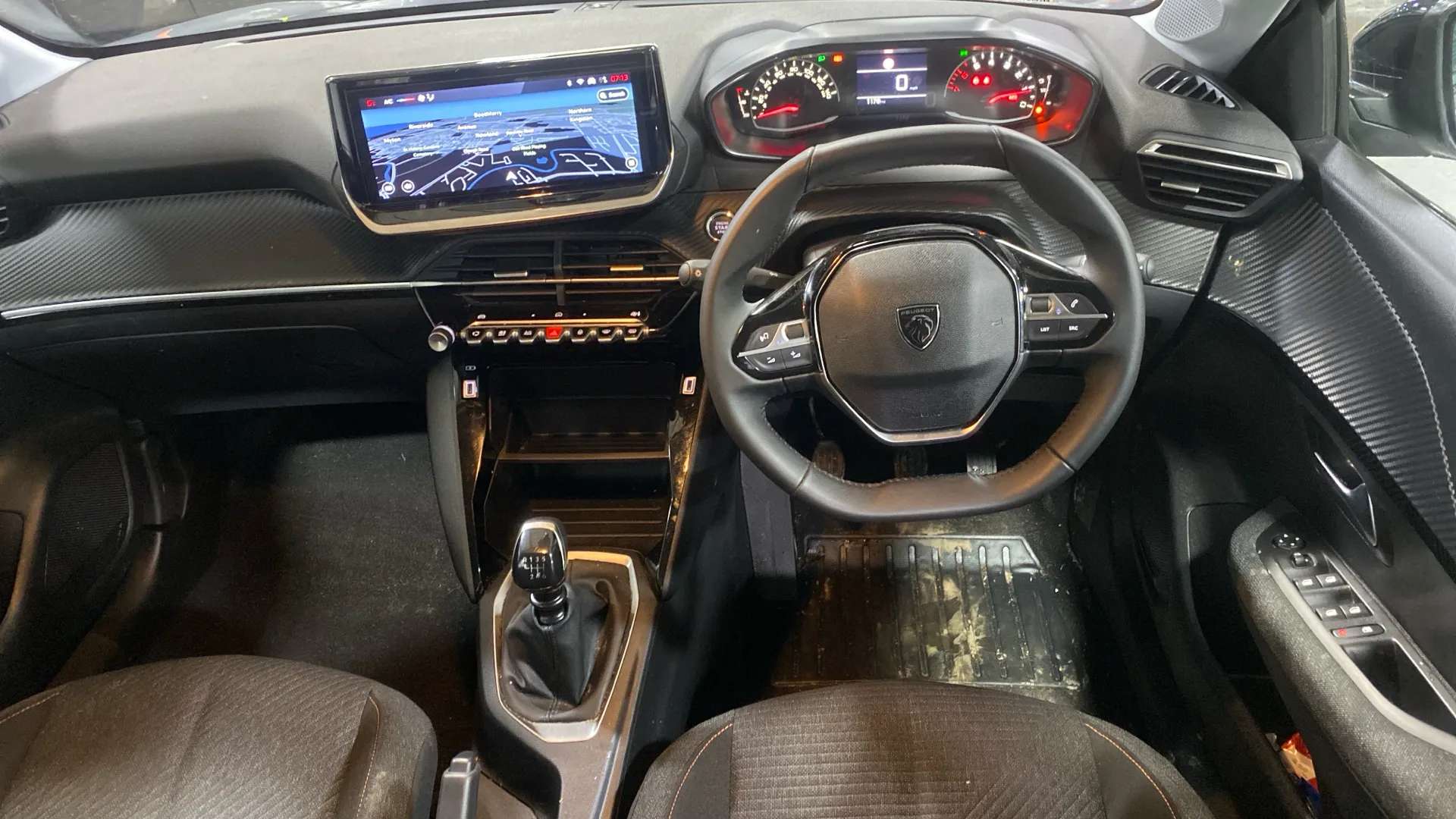 2025 PEUGEOT 208 2025 PEUGEOT 208