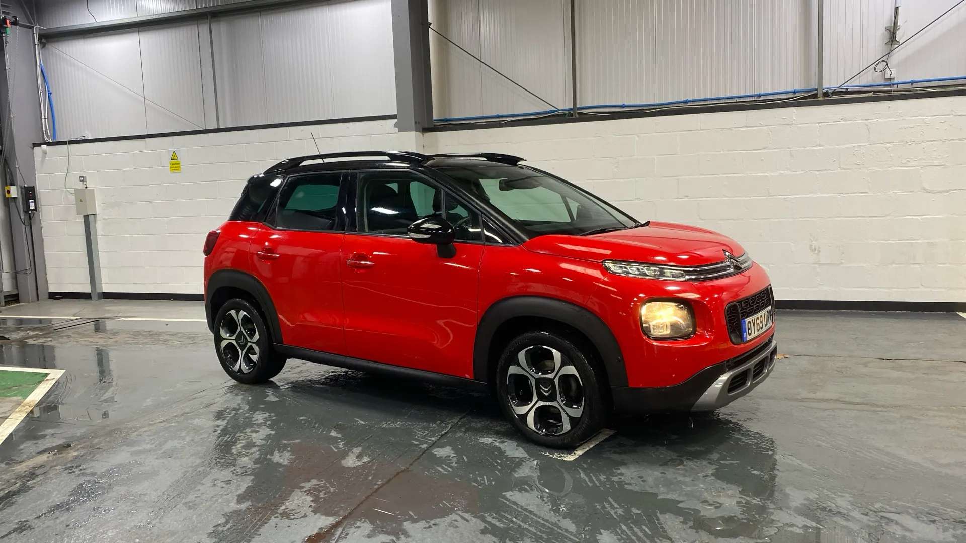 Check out this Citroen C3 Aircross 2019 Petrol Manual
