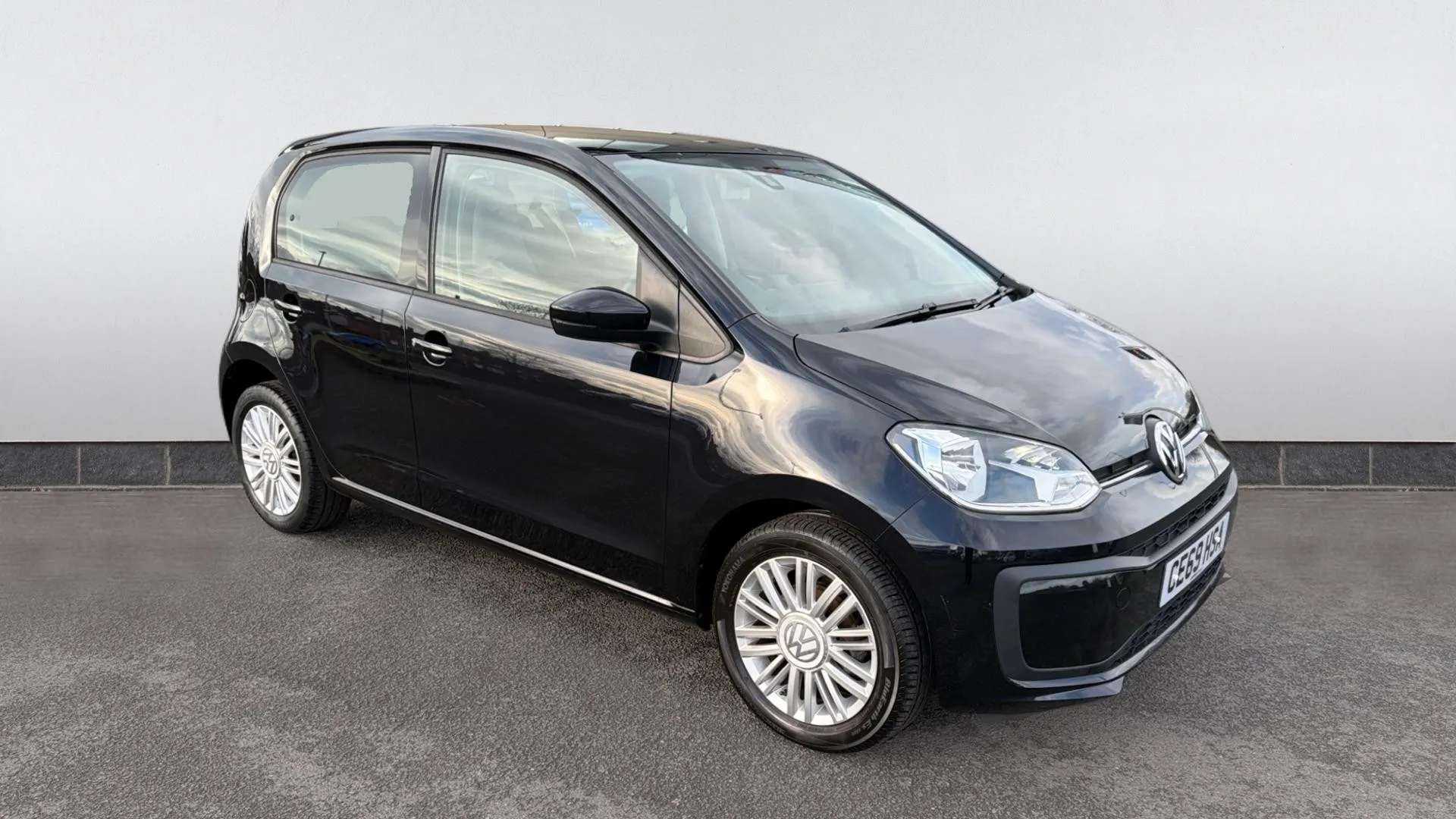 Check out this Volkswagen Up 2019 Petrol Manual