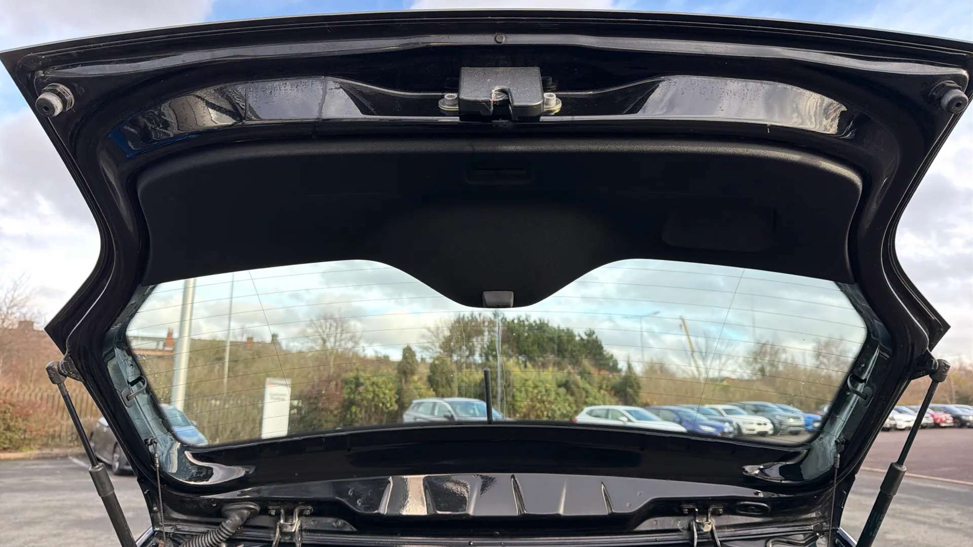 2019 VOLKSWAGEN UP 2019 VOLKSWAGEN UP