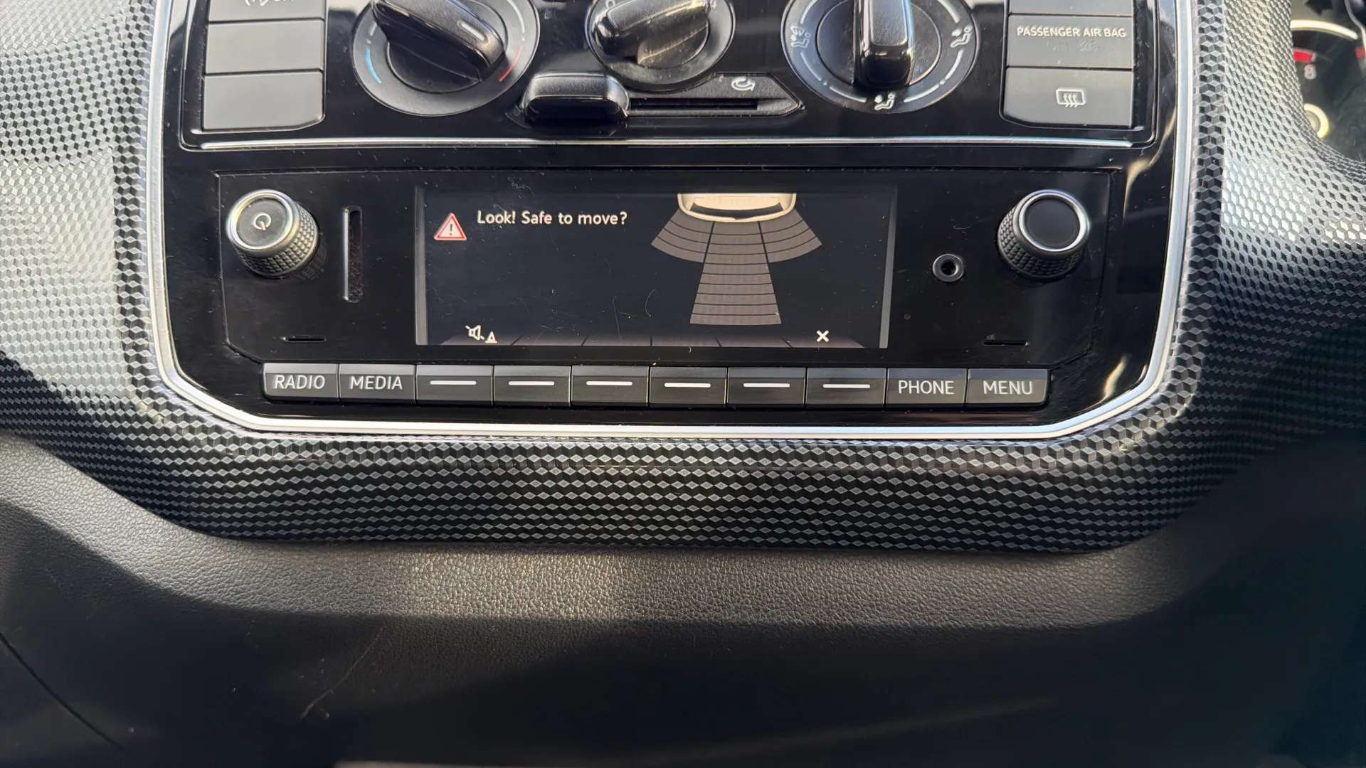 2019 VOLKSWAGEN UP 2019 VOLKSWAGEN UP