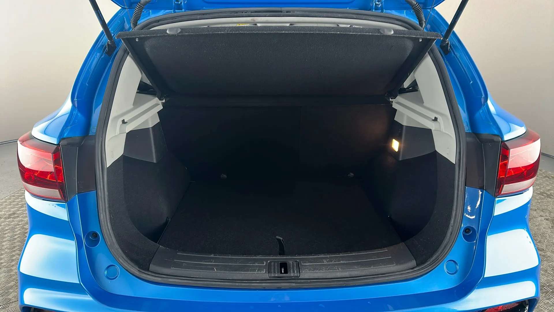 2020 MG MOTOR UK ZS 2020 MG MOTOR UK ZS