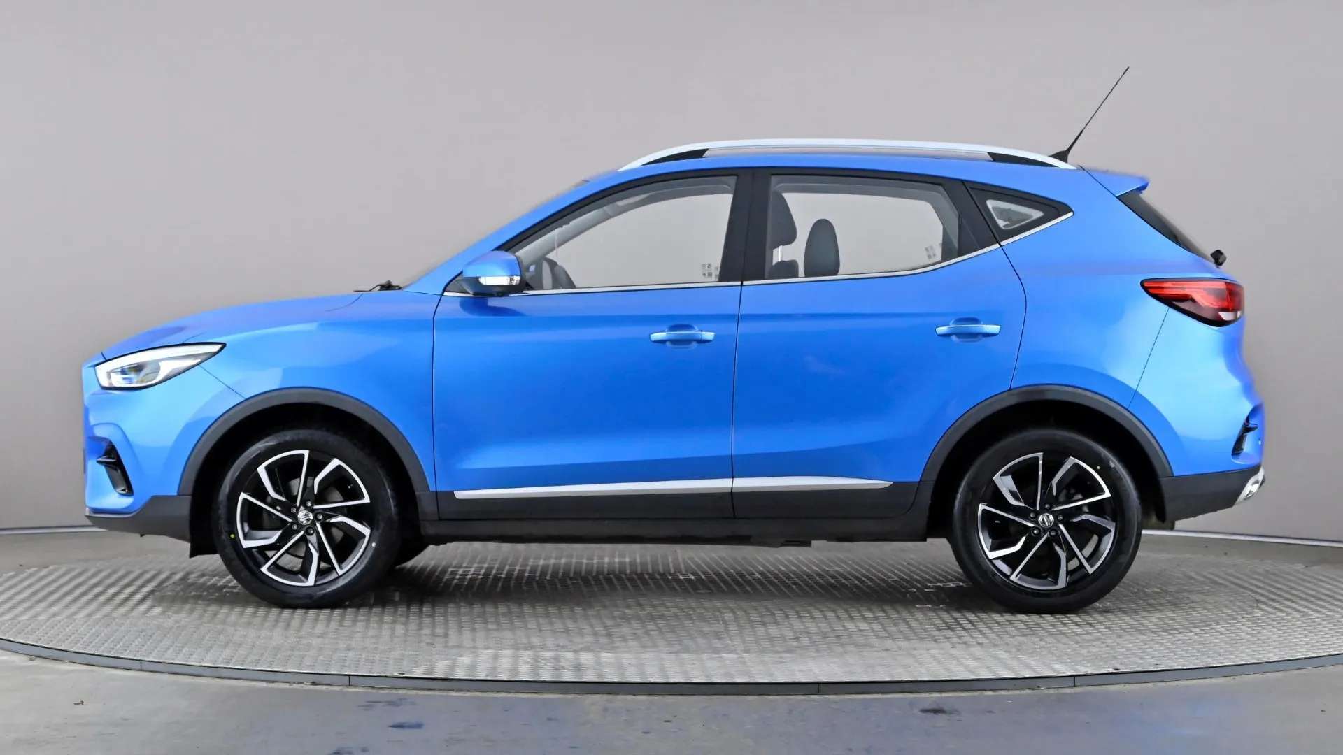 A 2022 MG MOTOR UK ZS 1.5 VTi-TECH Exclusive A 2022 MG MOTOR UK ZS 1.5 VTi-TECH Exclusive