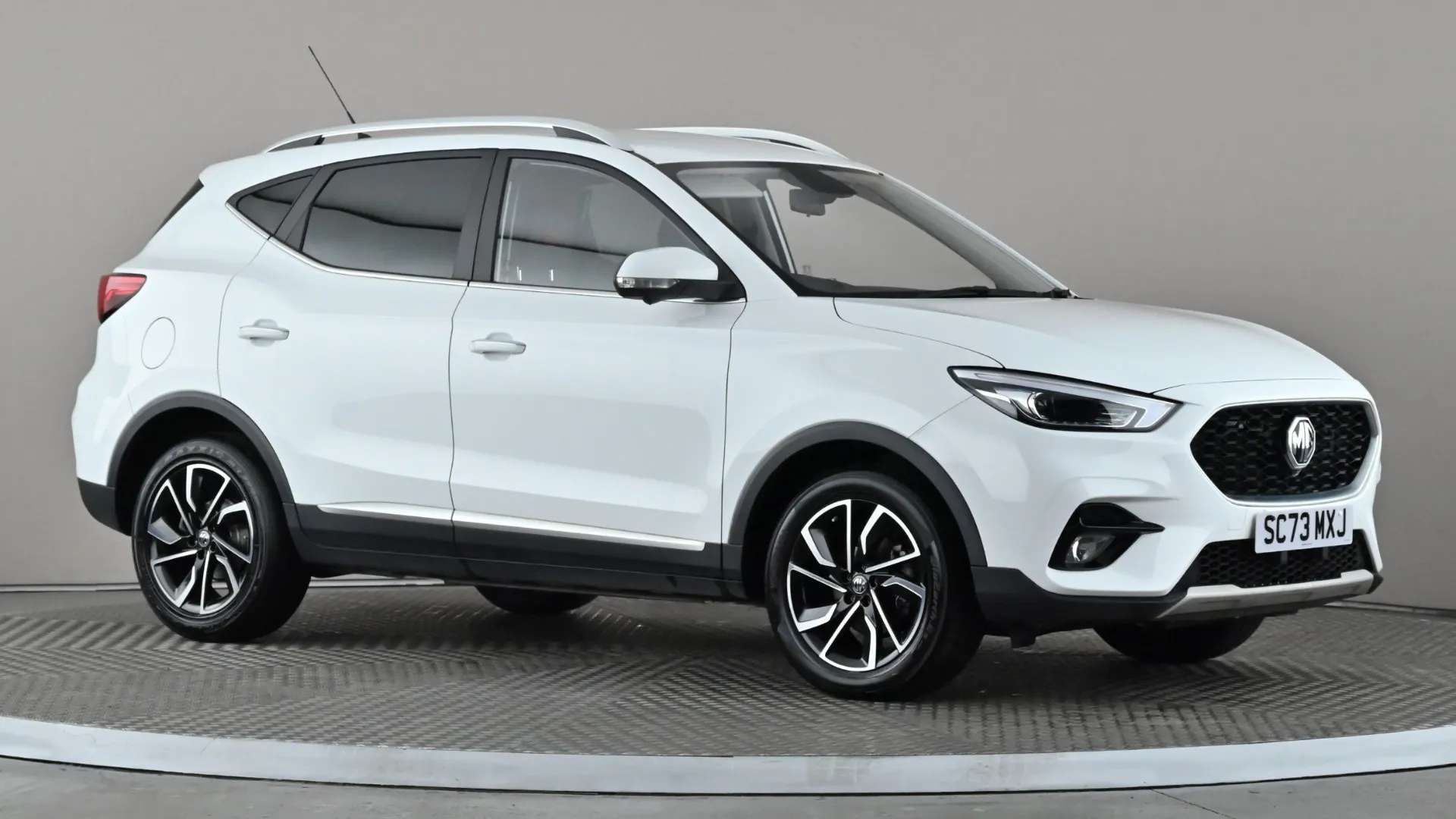 A 2024 MG MOTOR UK ZS 1.5 VTi-TECH Exclusive A 2024 MG MOTOR UK ZS 1.5 VTi-TECH Exclusive