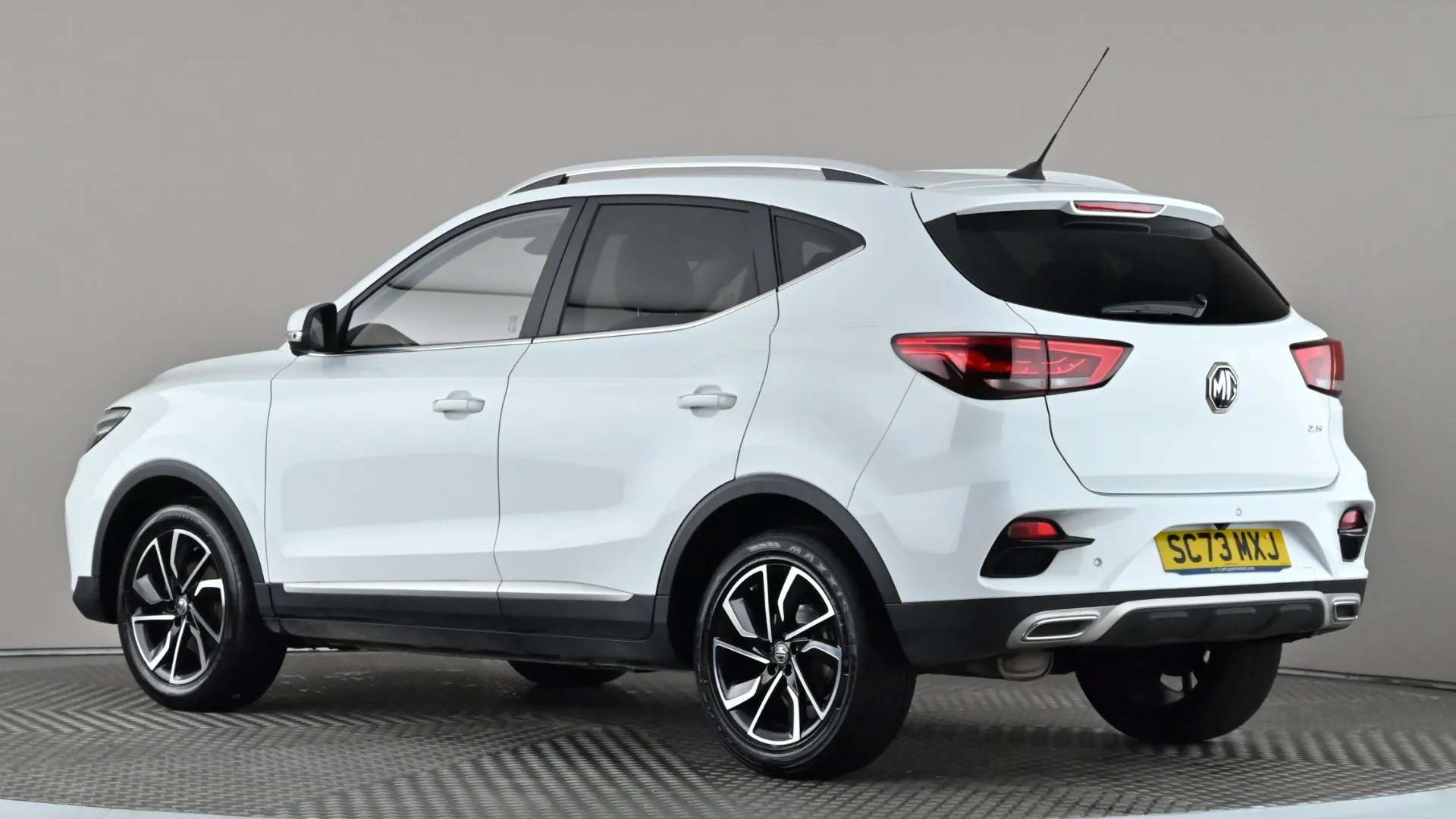 A 2024 MG MOTOR UK ZS 1.5 VTi-TECH Exclusive A 2024 MG MOTOR UK ZS 1.5 VTi-TECH Exclusive