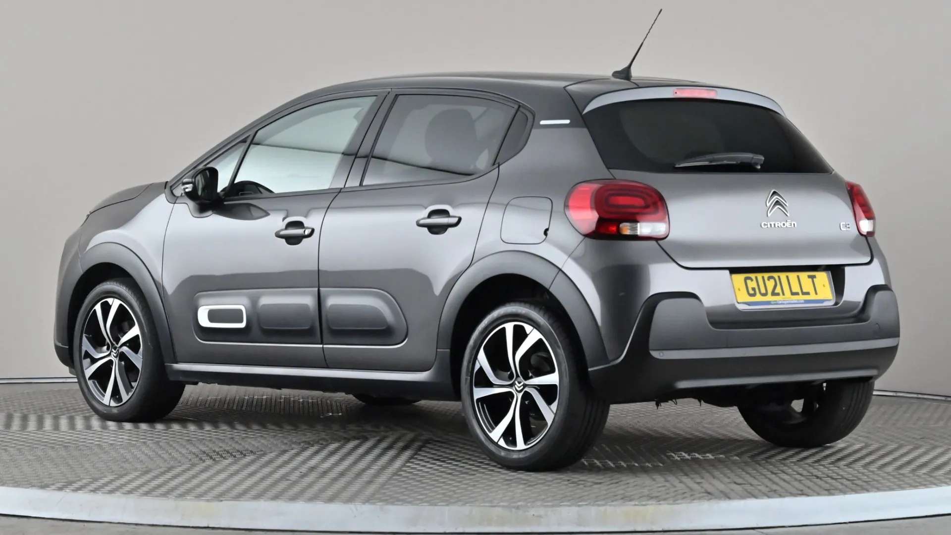 A 2021 CITROEN C3 1.2 PureTech Flair Plus A 2021 CITROEN C3 1.2 PureTech Flair Plus