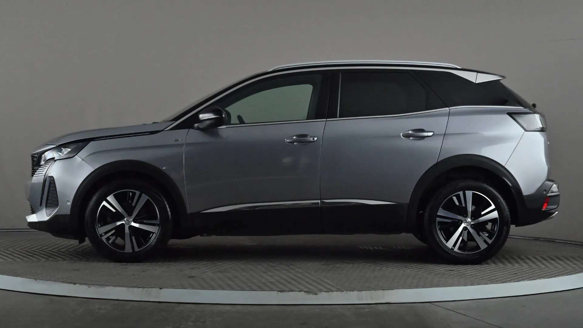 A 2021 PEUGEOT 3008 1.2 PureTech GT EAT8 A 2021 PEUGEOT 3008 1.2 PureTech GT EAT8