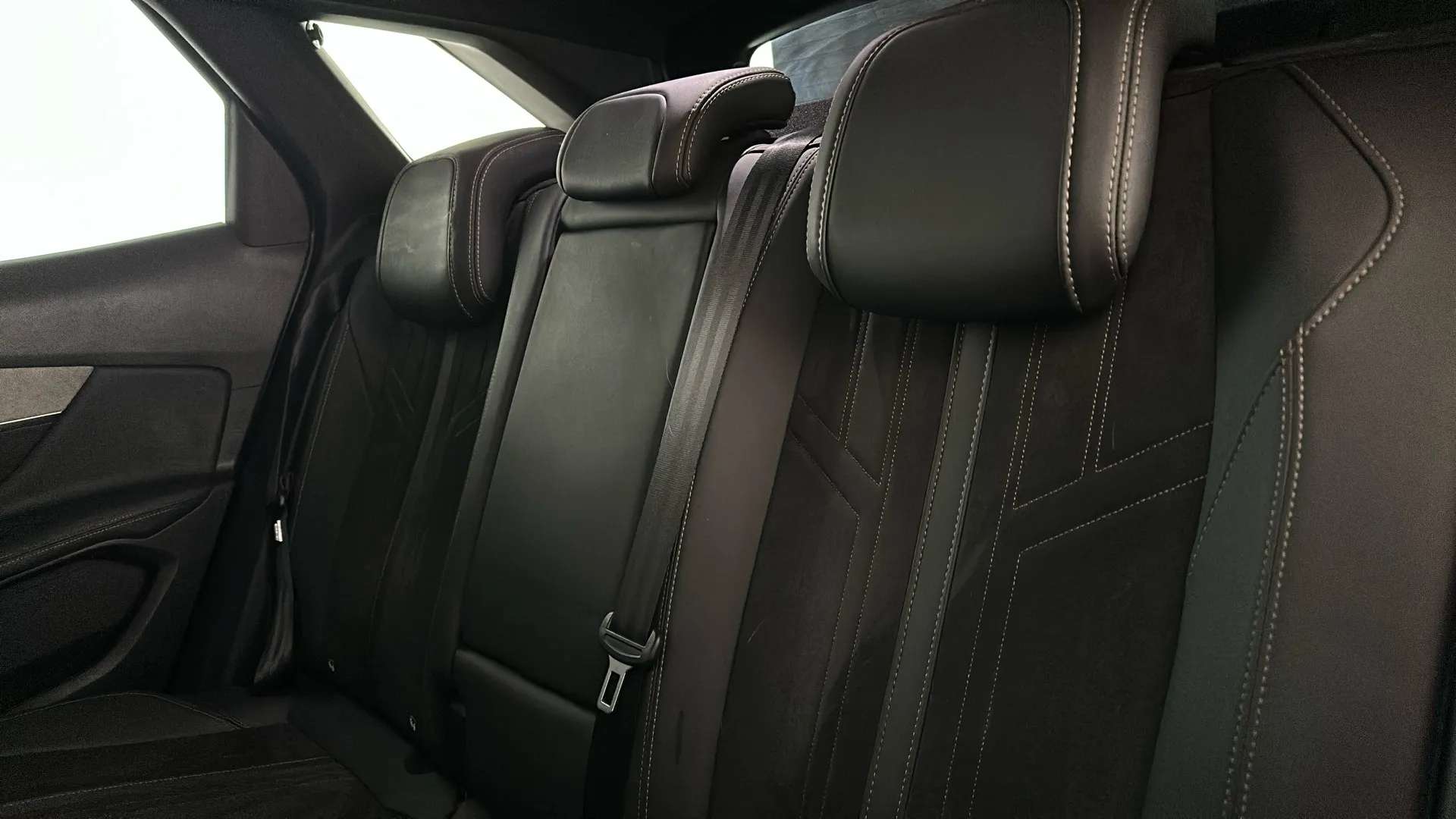 2021 PEUGEOT 3008 2021 PEUGEOT 3008