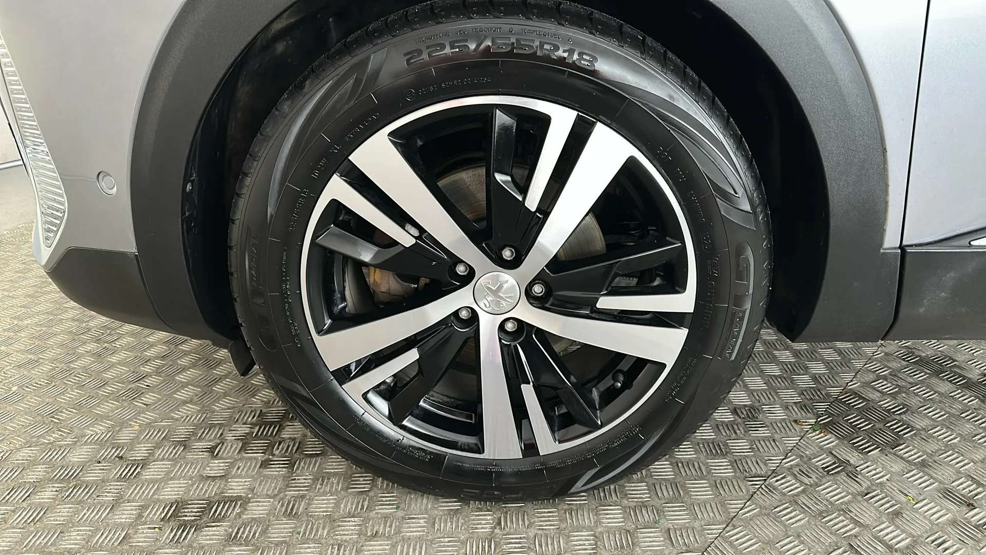 2021 PEUGEOT 3008 2021 PEUGEOT 3008