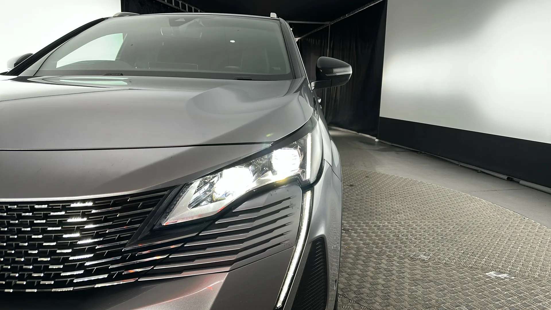 2021 PEUGEOT 3008 2021 PEUGEOT 3008