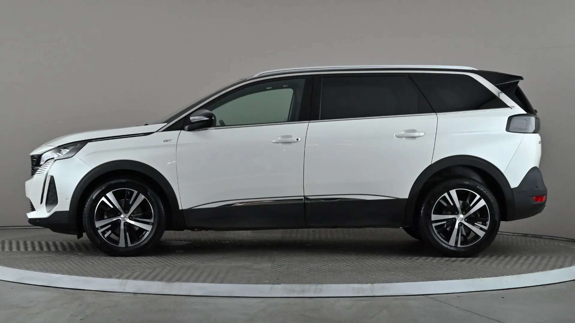 2022 PEUGEOT 5008 2022 PEUGEOT 5008