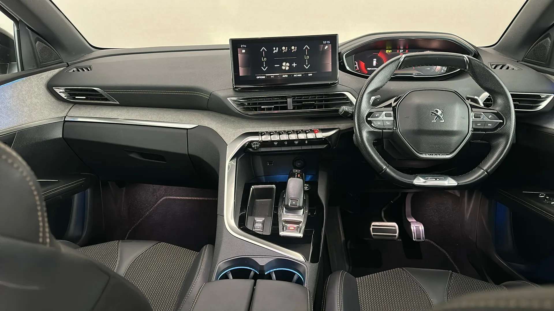 2022 PEUGEOT 5008 2022 PEUGEOT 5008