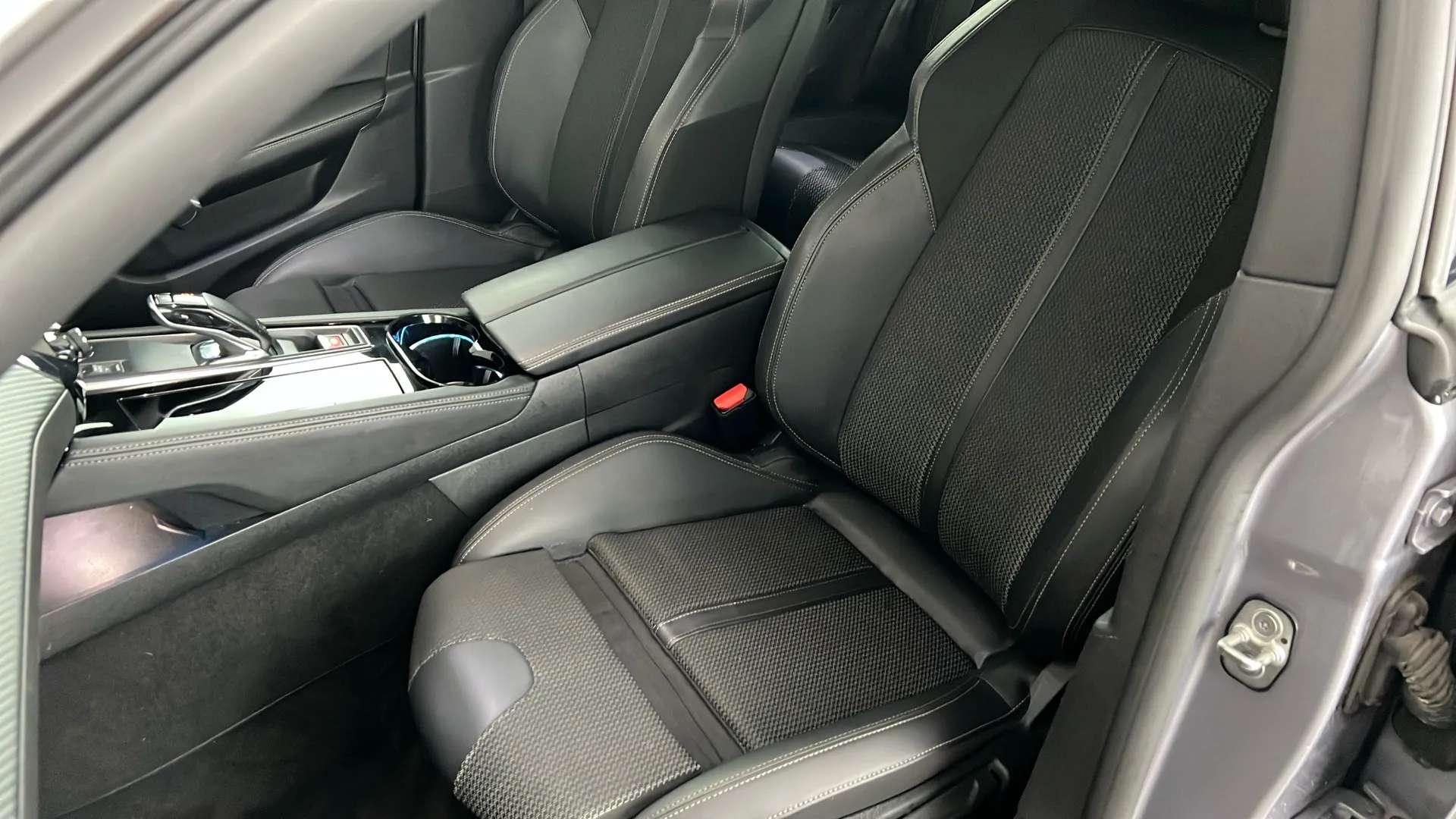 2023 PEUGEOT 508 2023 PEUGEOT 508