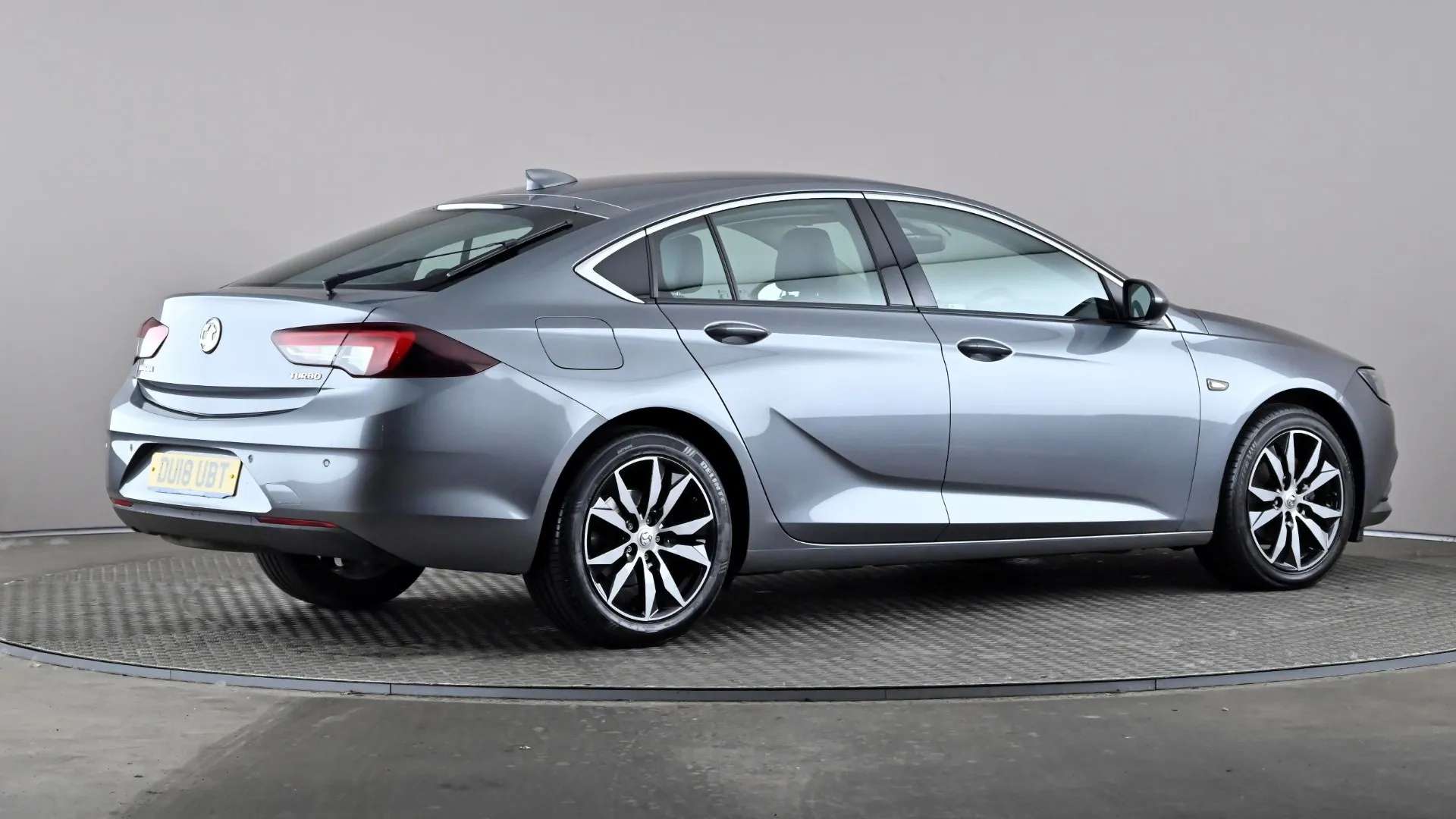 2018 VAUXHALL INSIGNIA GRAND SPORT 2018 VAUXHALL INSIGNIA GRAND SPORT