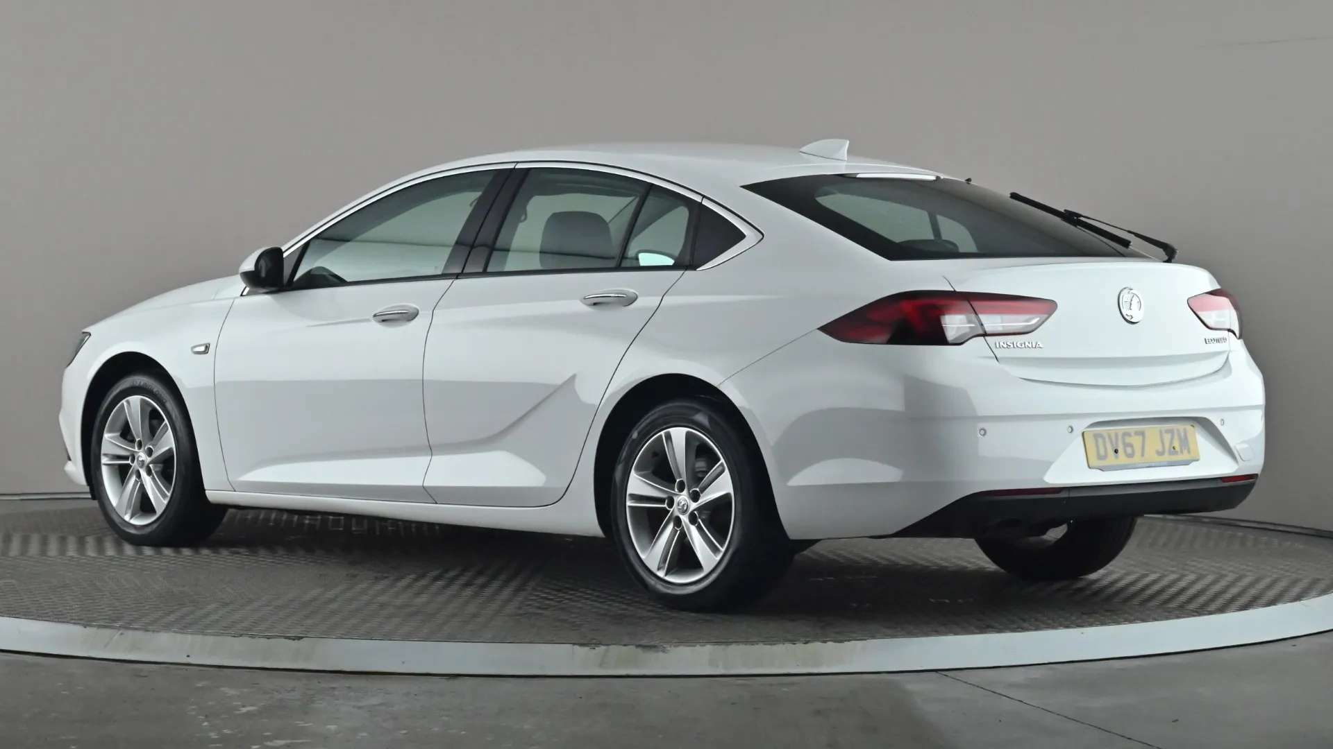 A 2017 VAUXHALL INSIGNIA 1.6 Turbo D ecoTec Tech Line Nav A 2017 VAUXHALL INSIGNIA 1.6 Turbo D ecoTec Tech Line Nav