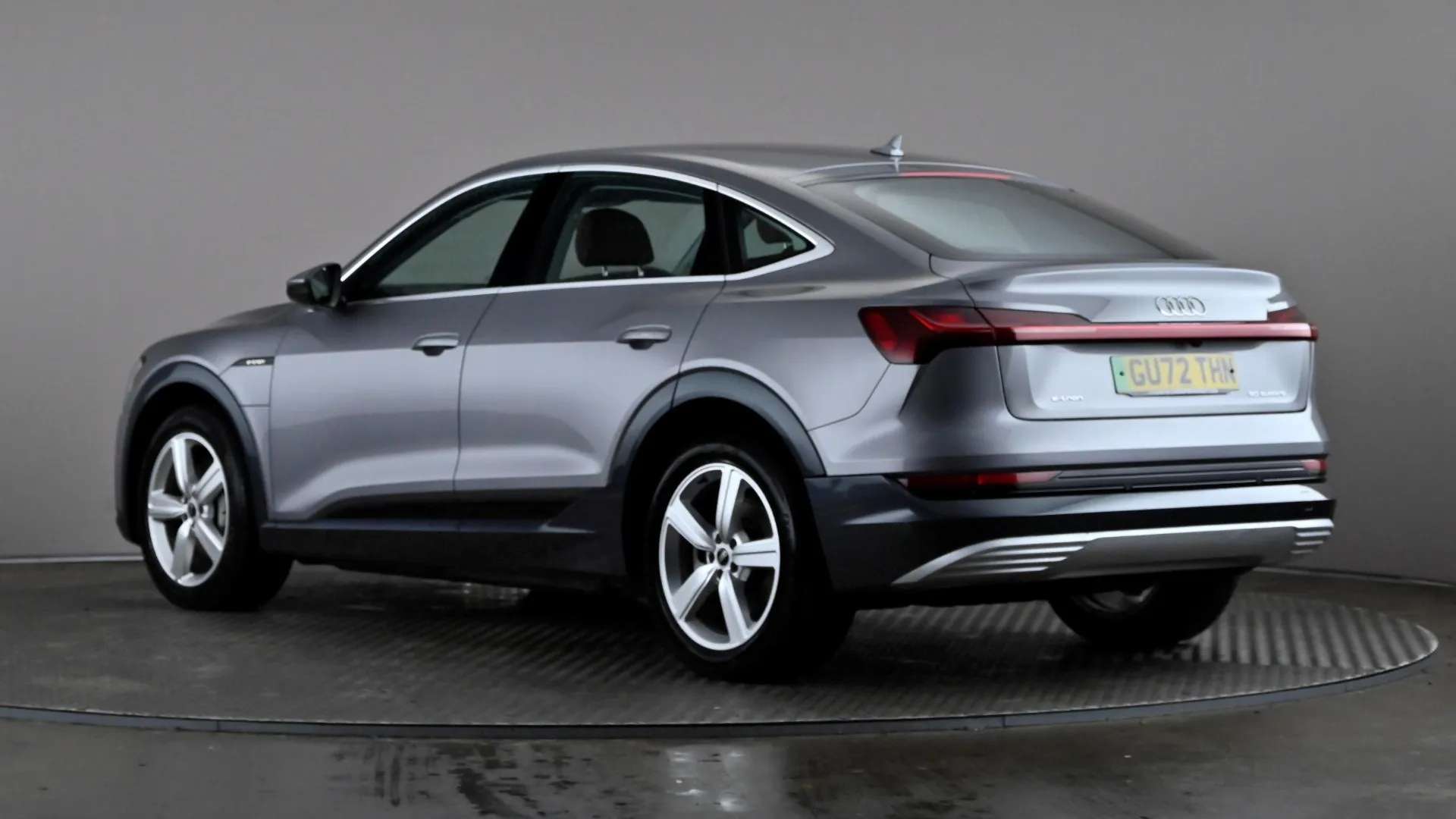 2022 AUDI E-TRON 2022 AUDI E-TRON