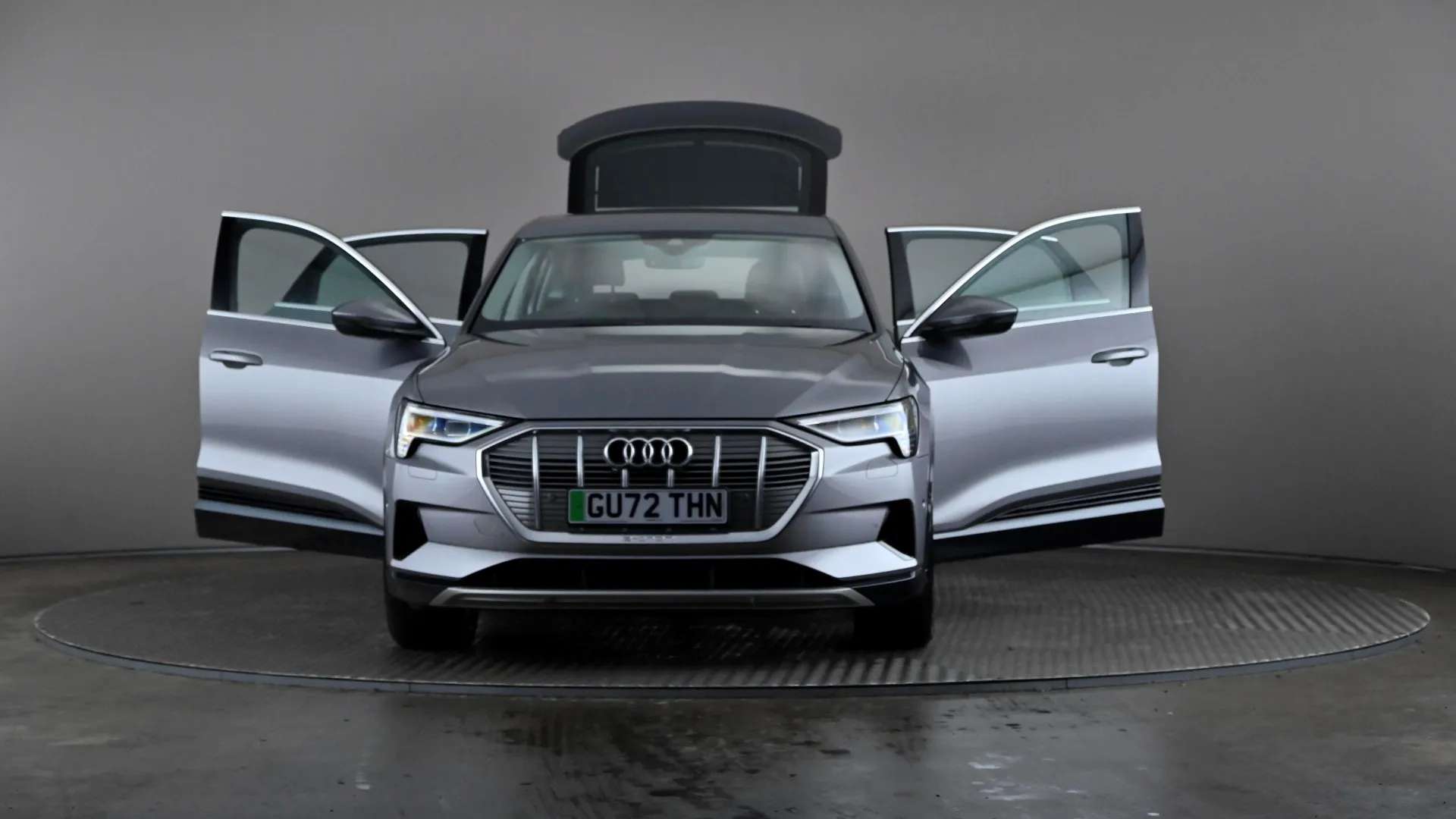 2022 AUDI E-TRON 2022 AUDI E-TRON