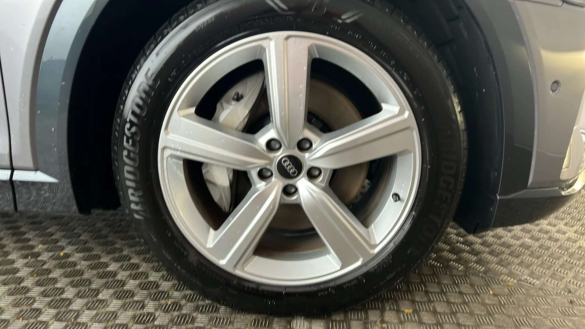 2022 AUDI E-TRON 2022 AUDI E-TRON