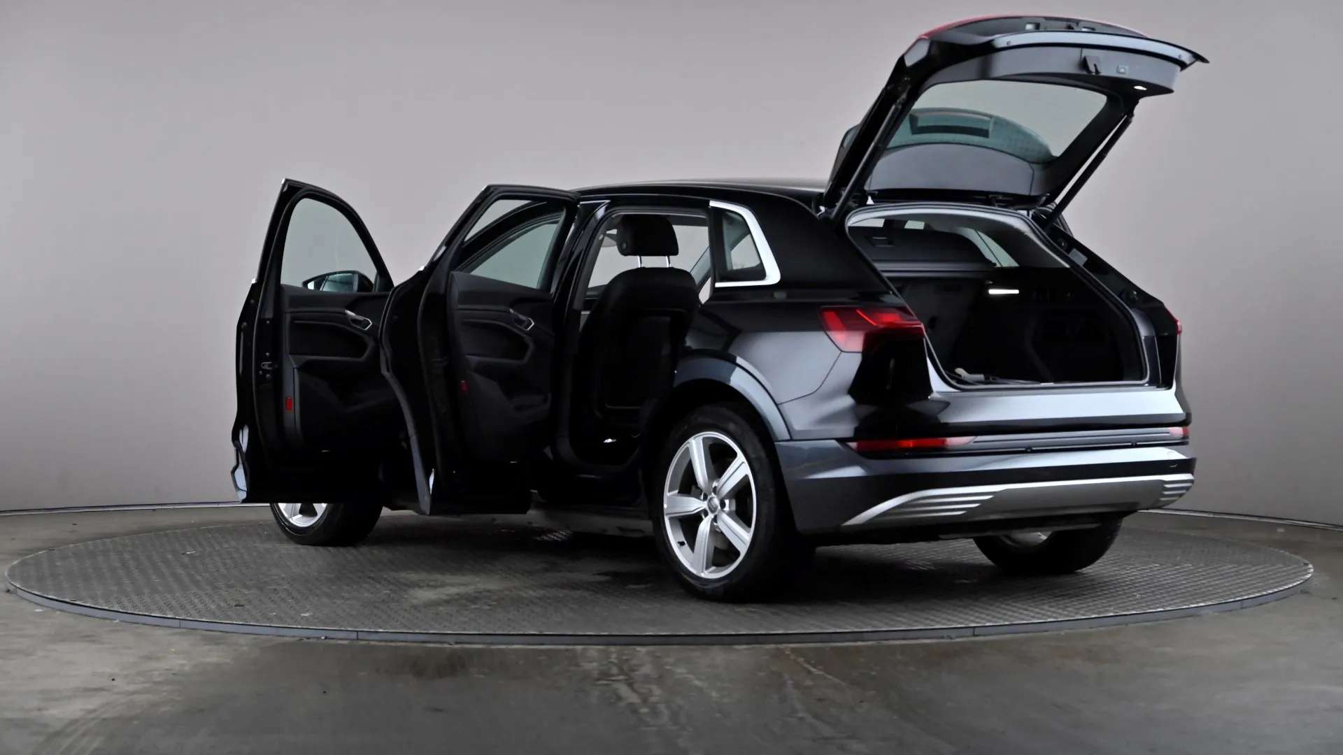 2020 AUDI E-TRON 2020 AUDI E-TRON
