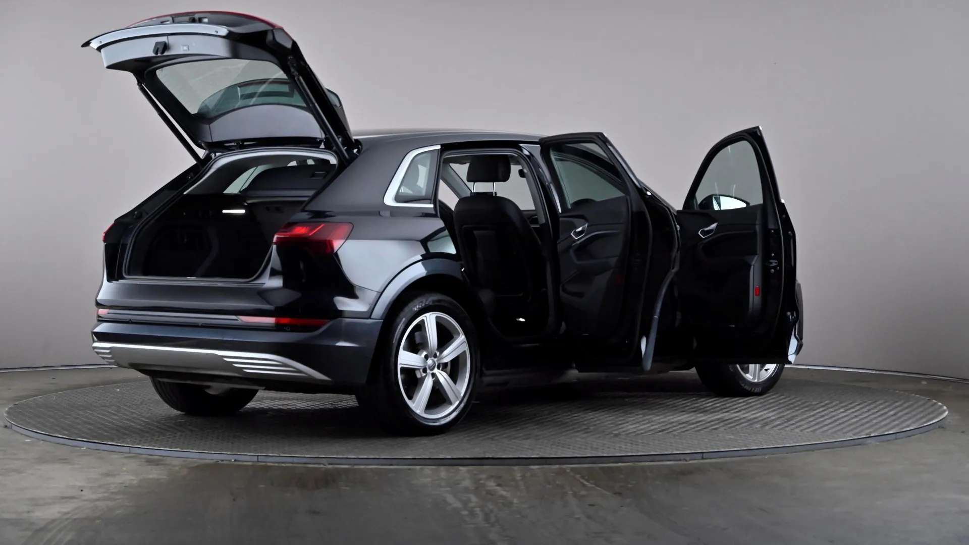 2020 AUDI E-TRON 2020 AUDI E-TRON