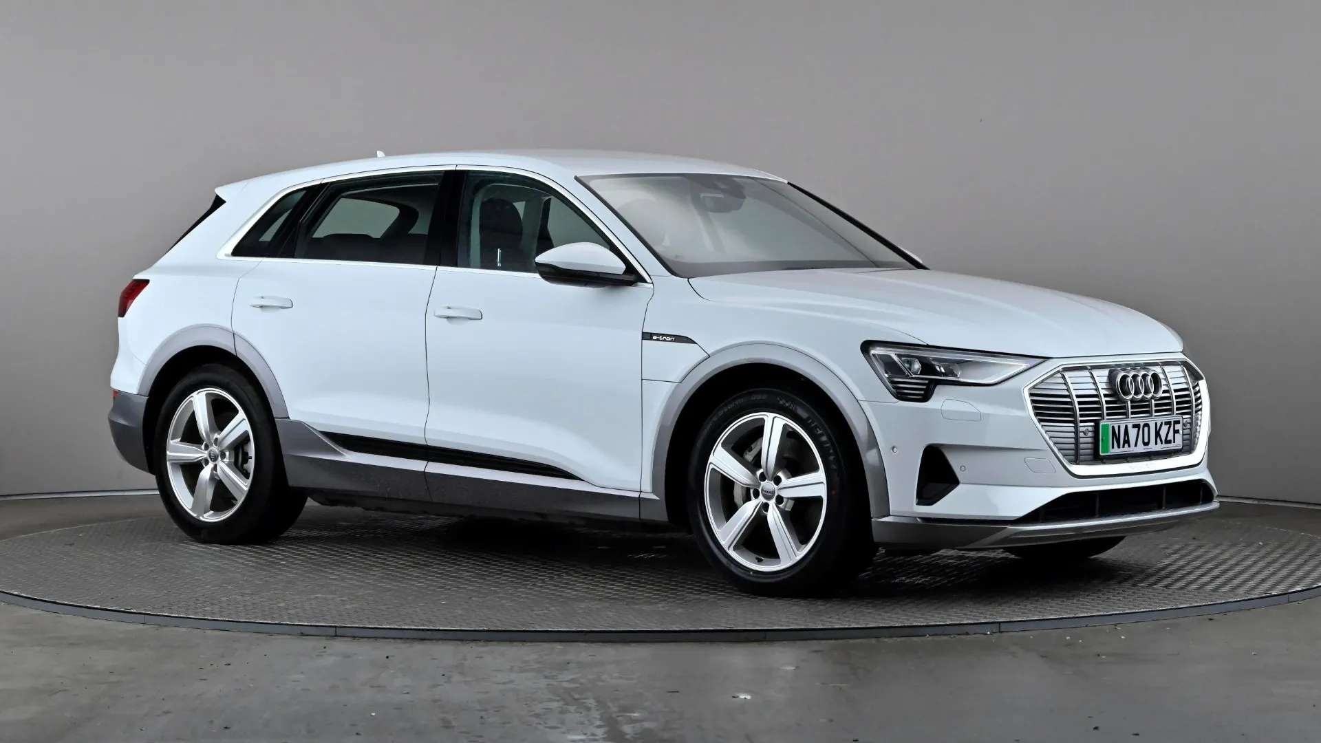 2020 AUDI E-TRON 2020 AUDI E-TRON