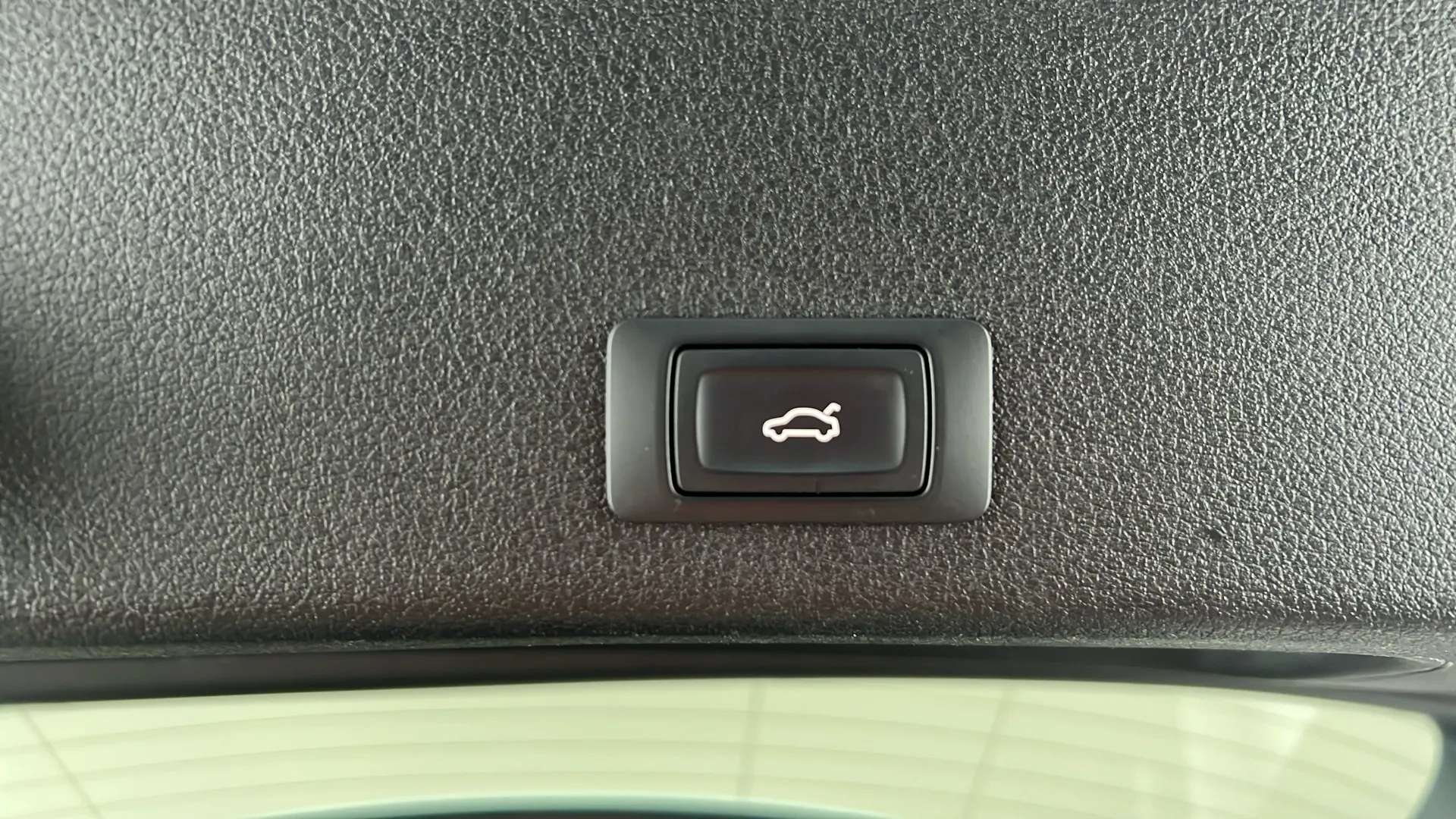 2020 AUDI E-TRON 2020 AUDI E-TRON