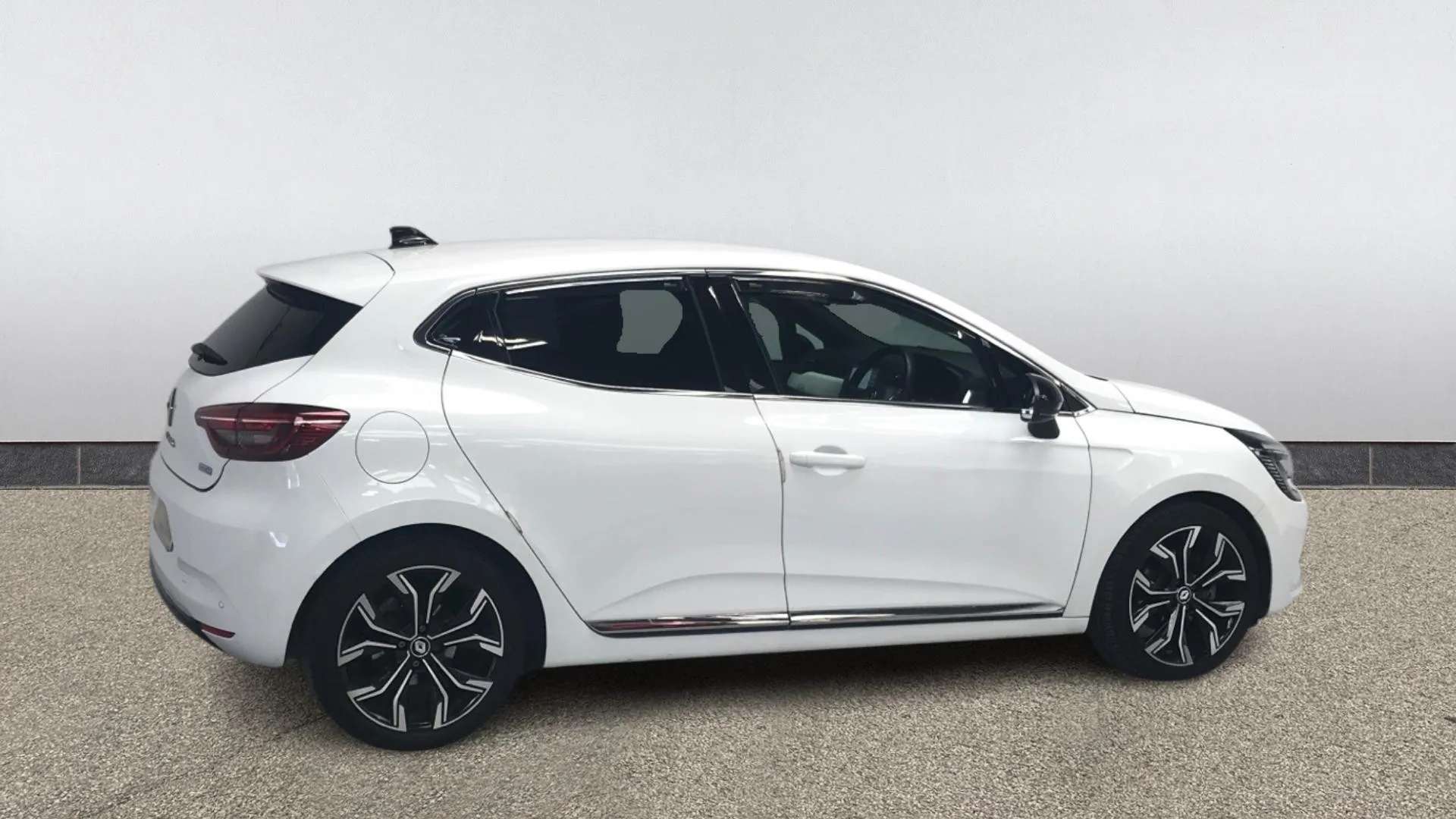 2023 RENAULT CLIO 2023 RENAULT CLIO