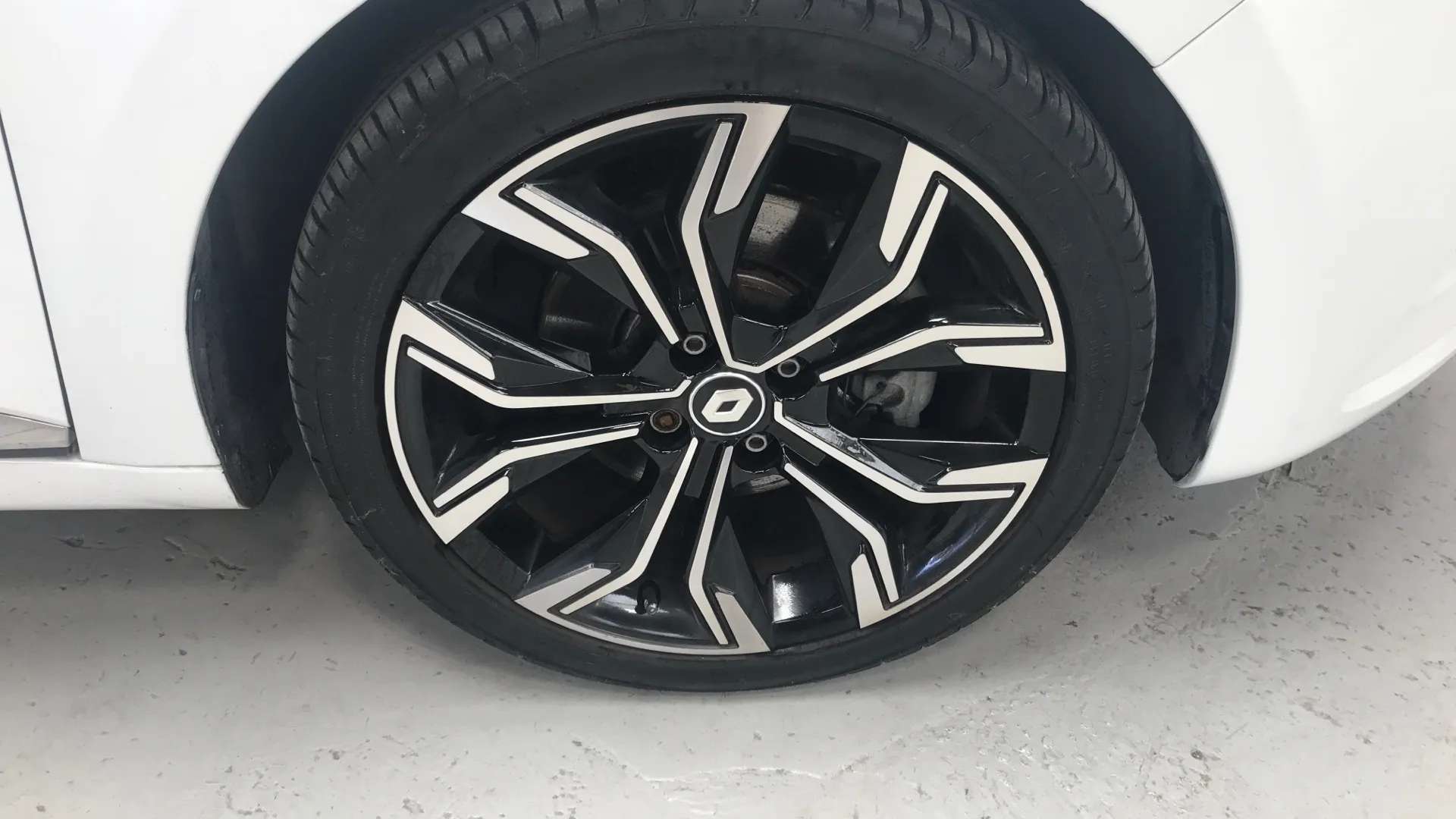 2023 RENAULT CLIO 2023 RENAULT CLIO